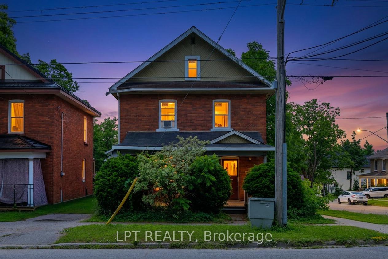 Photo 2 of 249 Harvey Street, Orillia — HOMEH