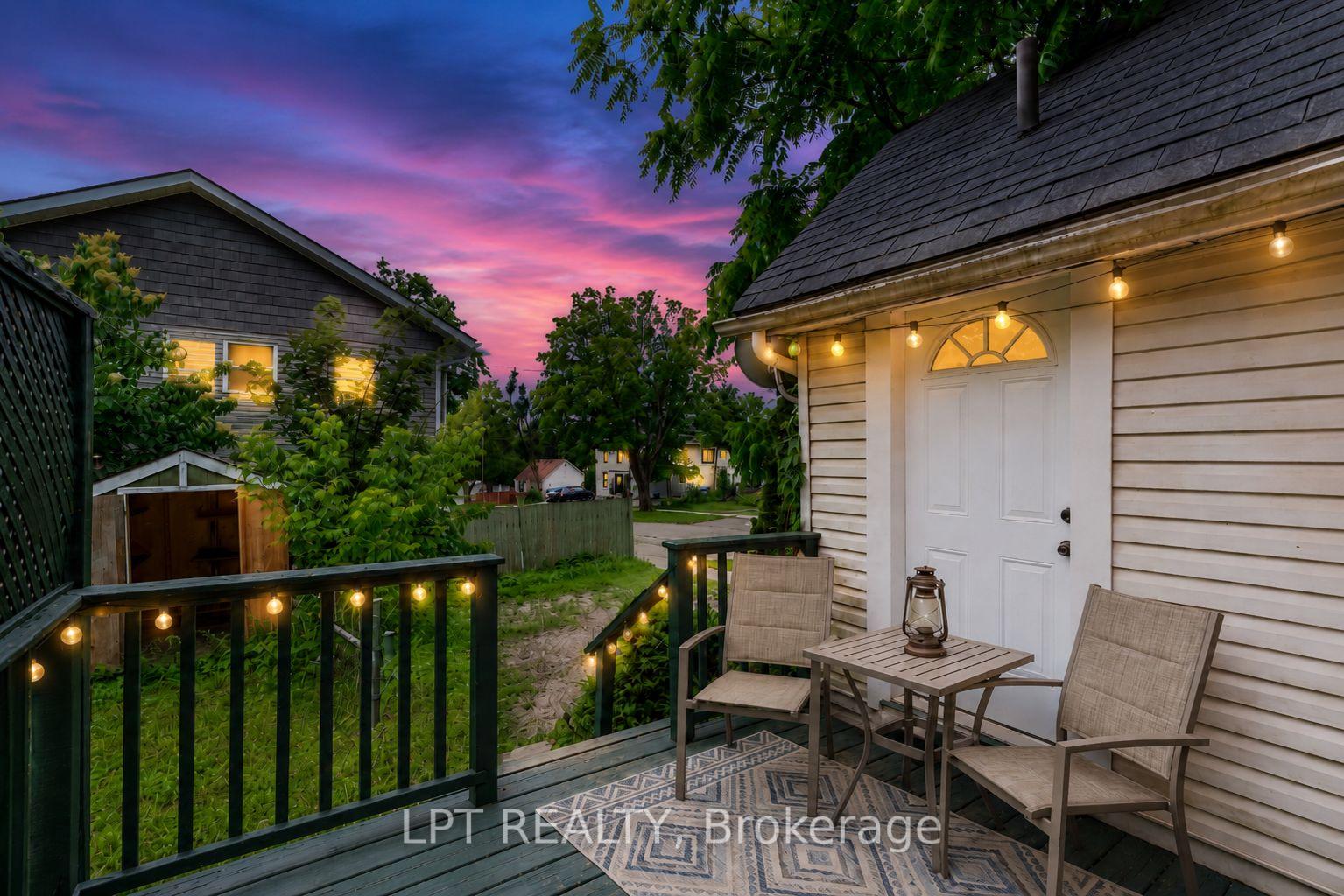 Photo 4 of 249 Harvey Street, Orillia — HOMEH