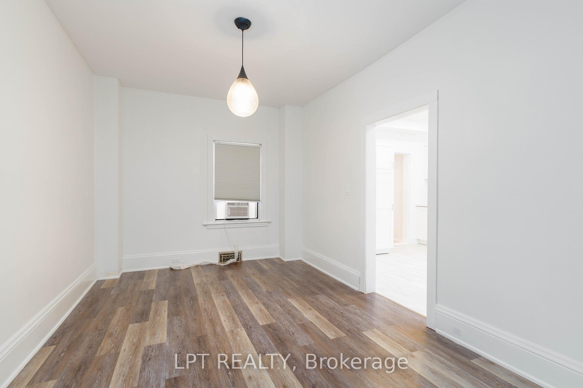 Photo 17 of 249 Harvey Street, Orillia — HOMEH