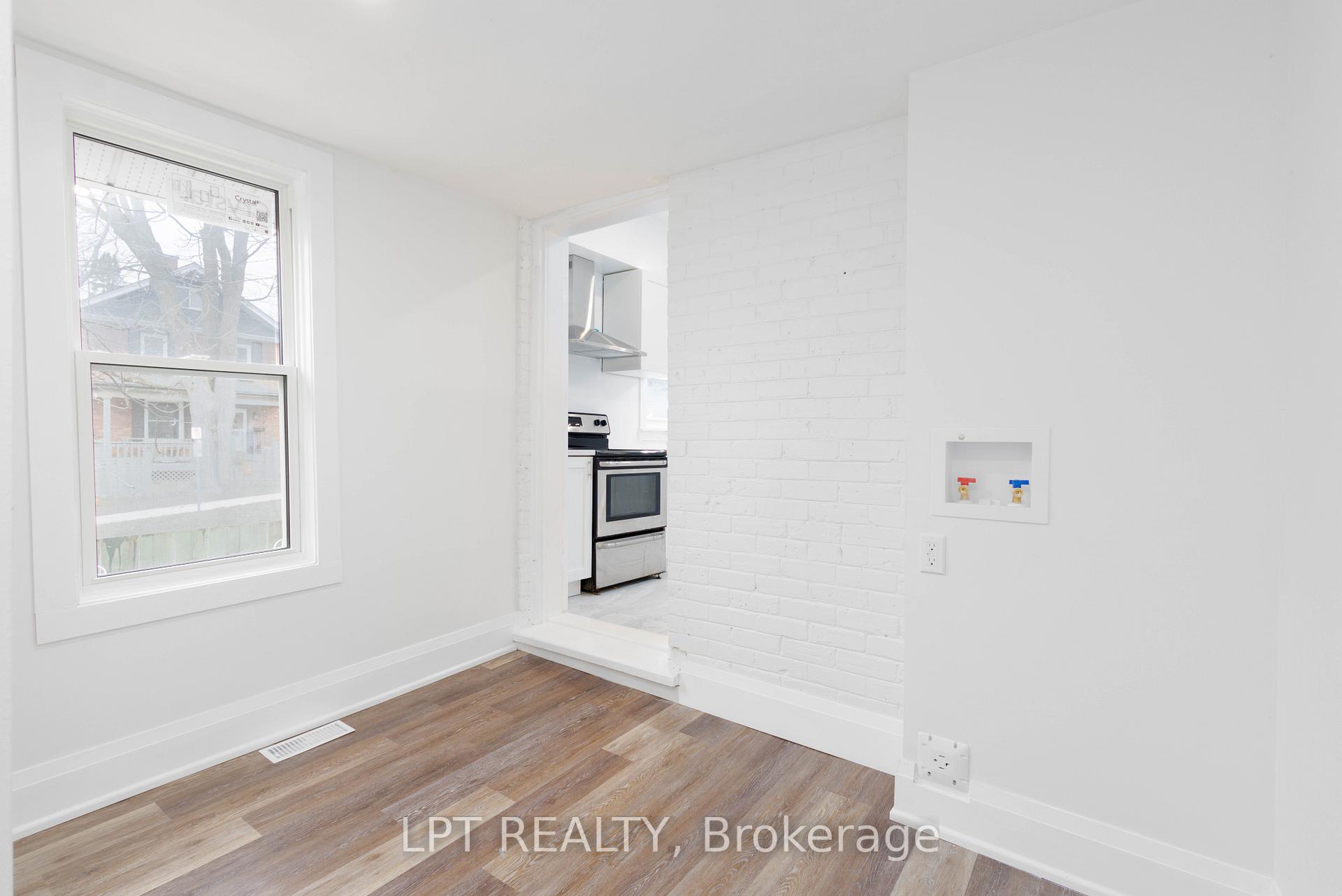 Photo 19 of 249 Harvey Street, Orillia — HOMEH