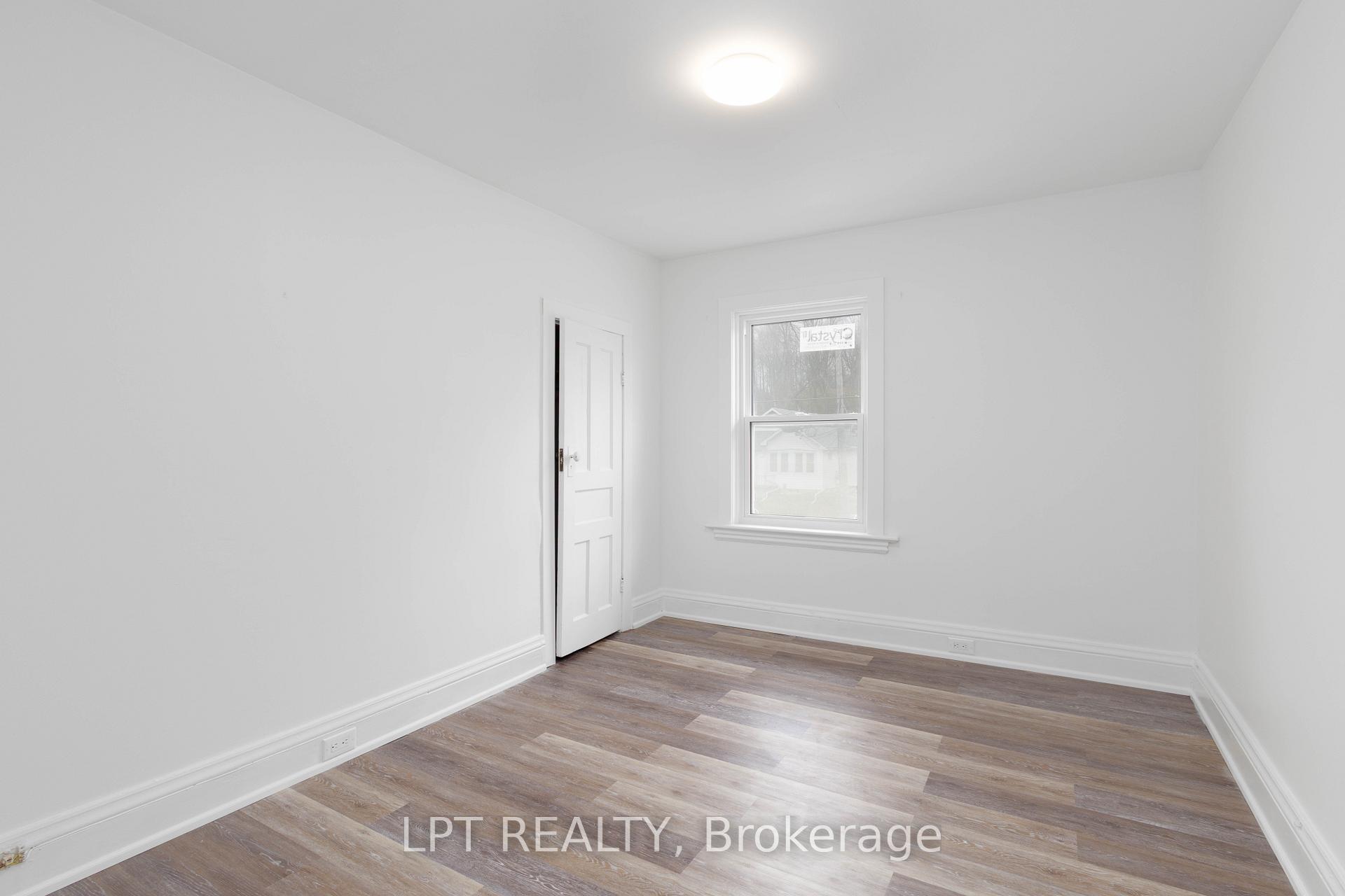 Photo 25 of 249 Harvey Street, Orillia — HOMEH