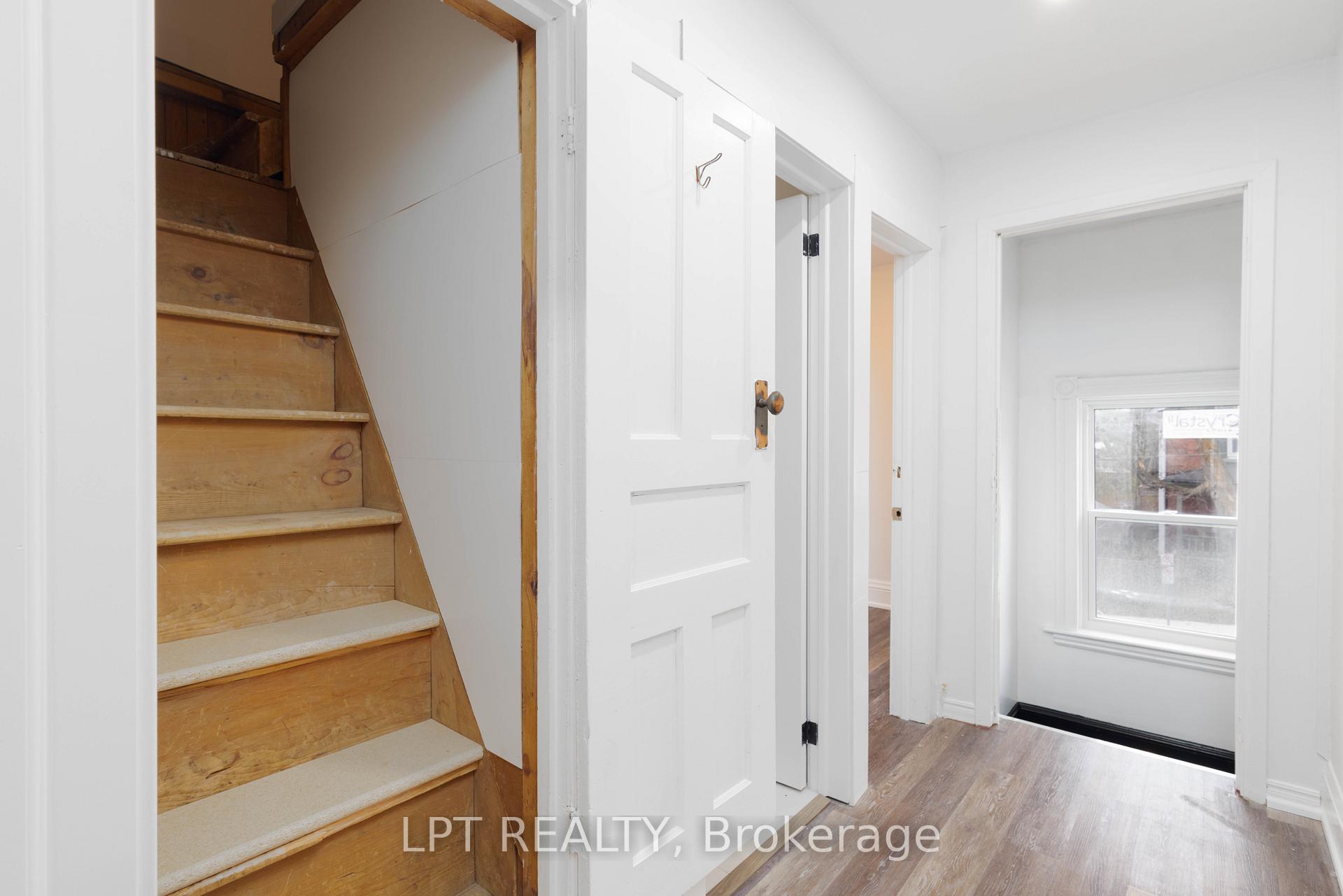 Photo 26 of 249 Harvey Street, Orillia — HOMEH