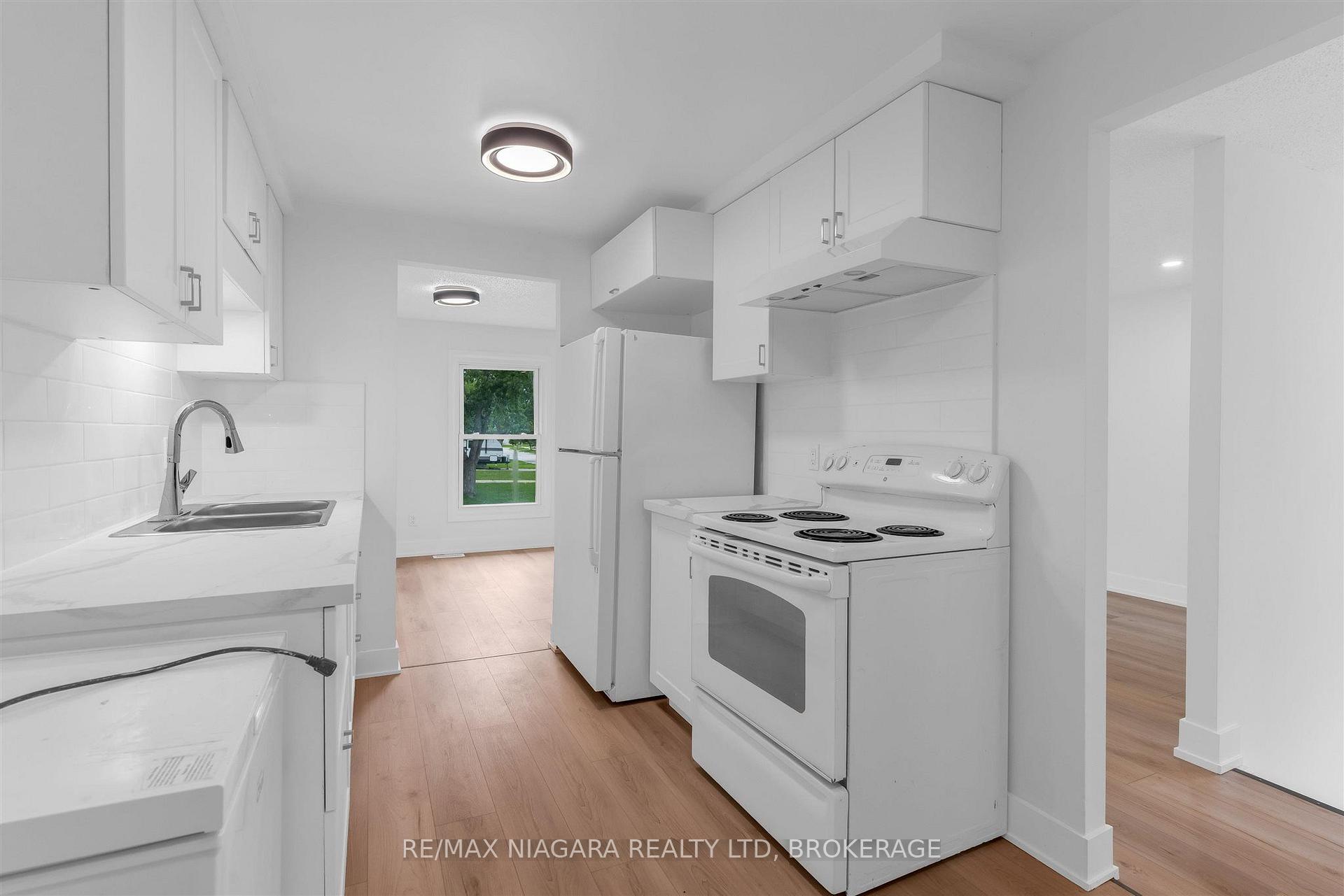 Photo 11 of 2 Baldwin Crescent, Thorold, Confederation Heights — HOMEH