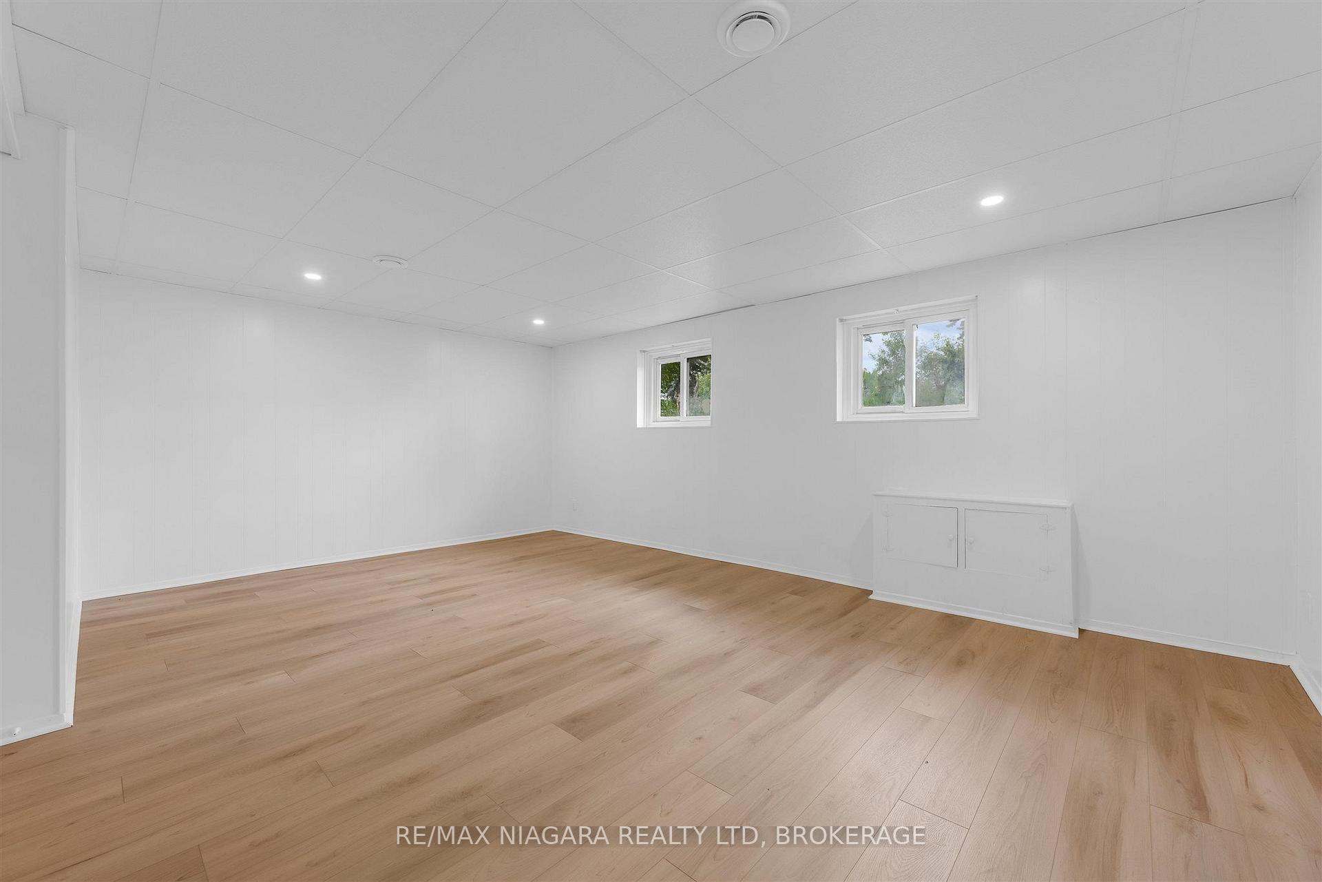 Photo 19 of 2 Baldwin Crescent, Thorold, Confederation Heights — HOMEH