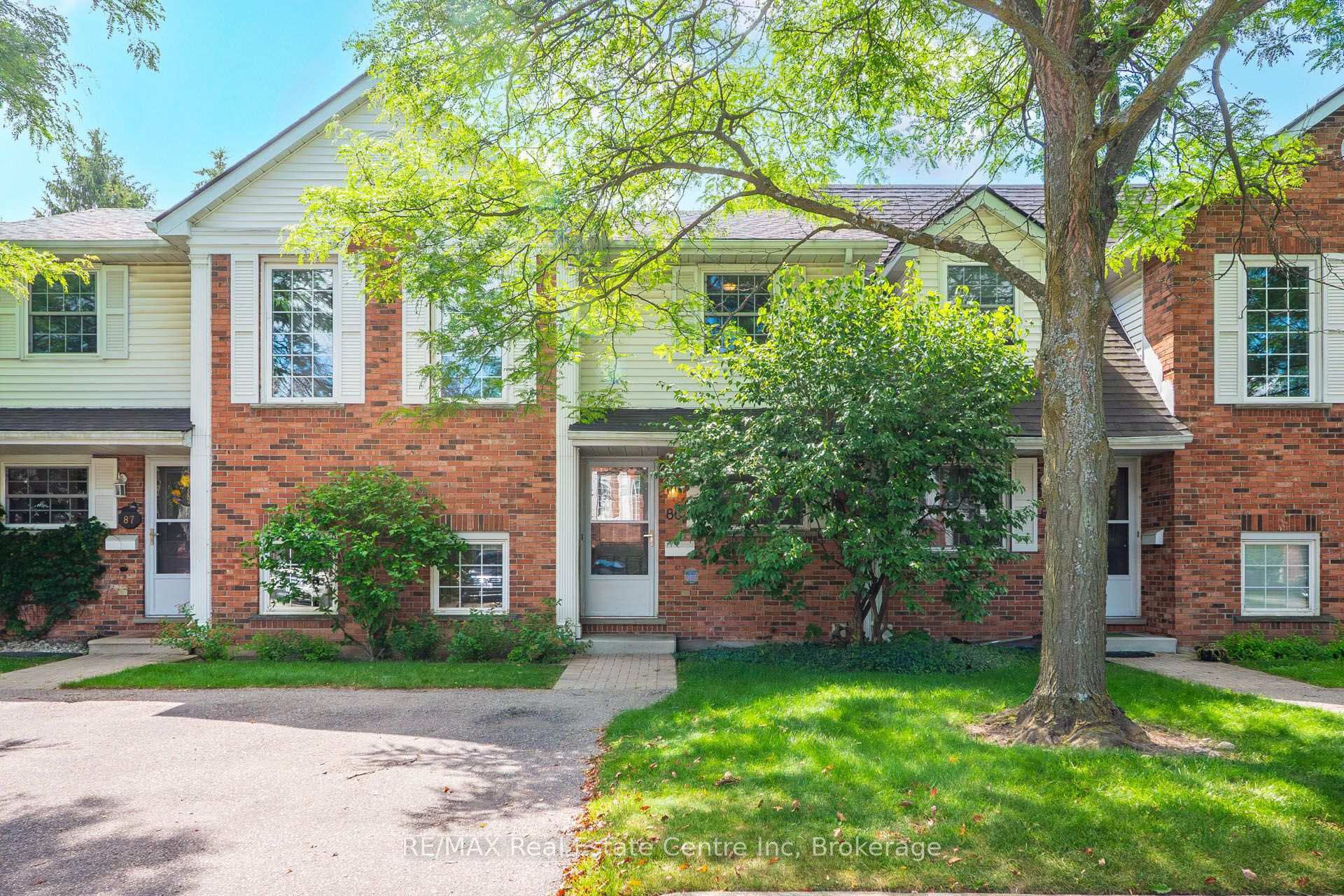 Photo 3 of Unit 86, 129 Victoria Road N, Guelph, Grange Road — HOMEH