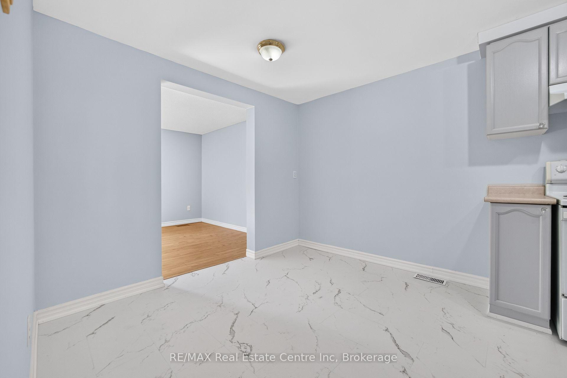 Photo 16 of Unit 86, 129 Victoria Road N, Guelph, Grange Road — HOMEH