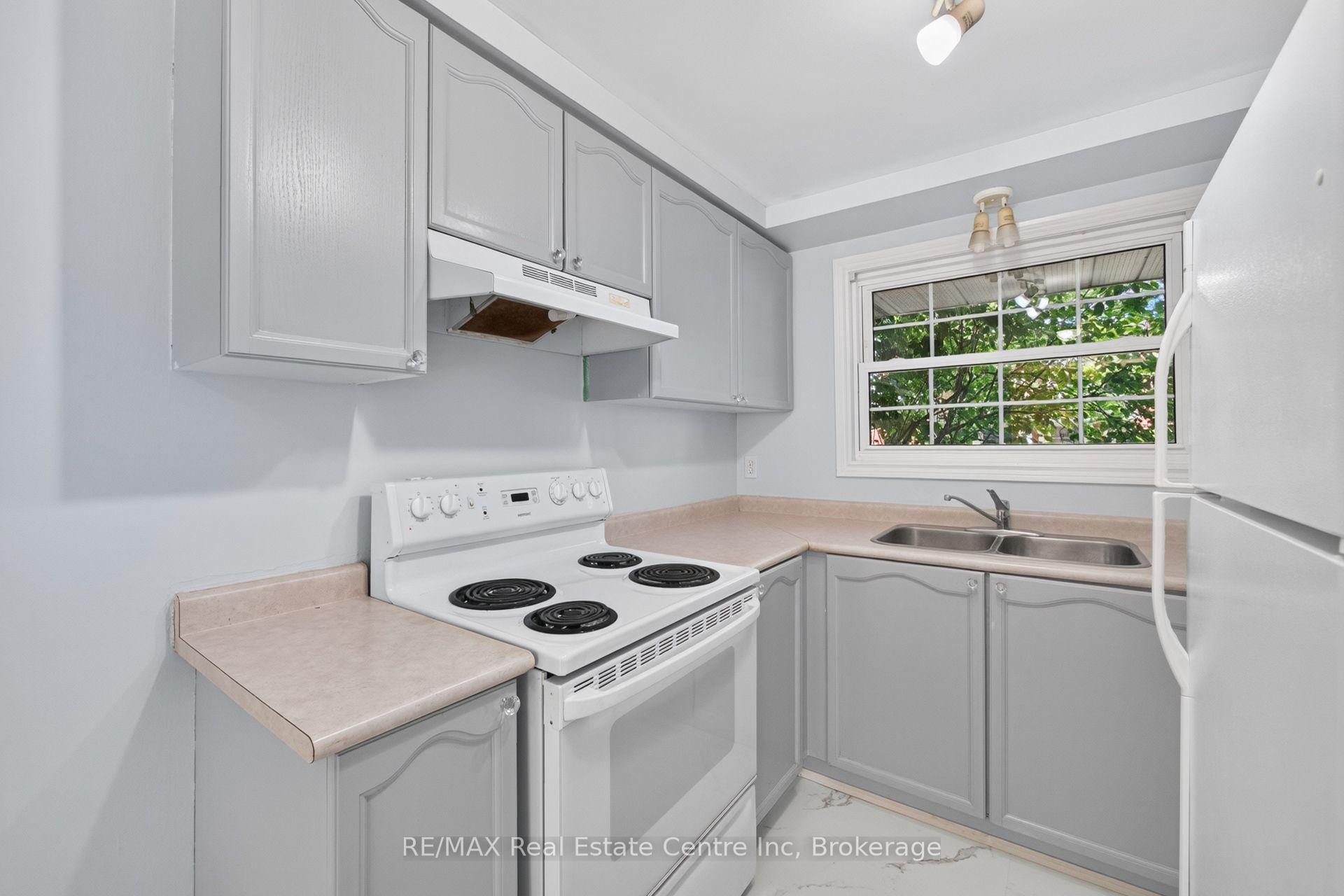 Photo 20 of Unit 86, 129 Victoria Road N, Guelph, Grange Road — HOMEH