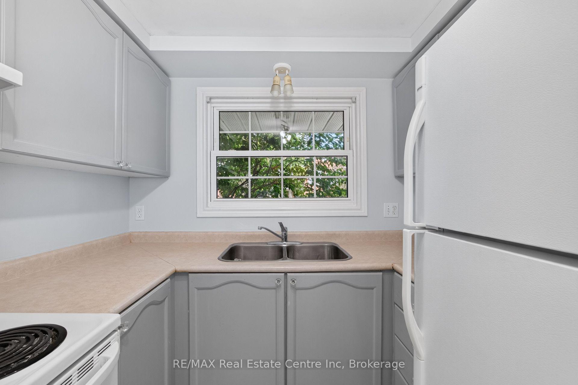 Photo 21 of Unit 86, 129 Victoria Road N, Guelph, Grange Road — HOMEH