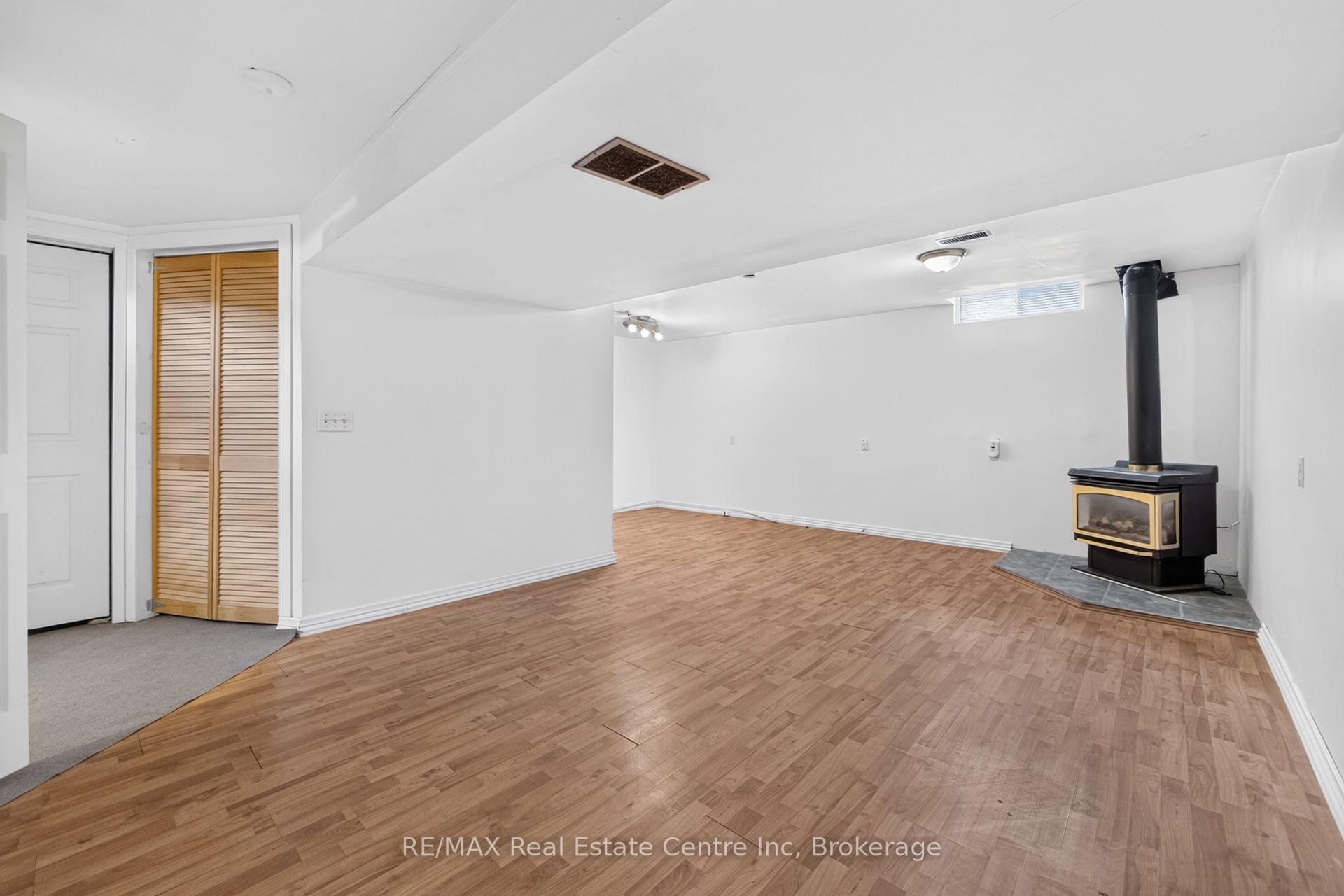 Photo 37 of Unit 86, 129 Victoria Road N, Guelph, Grange Road — HOMEH