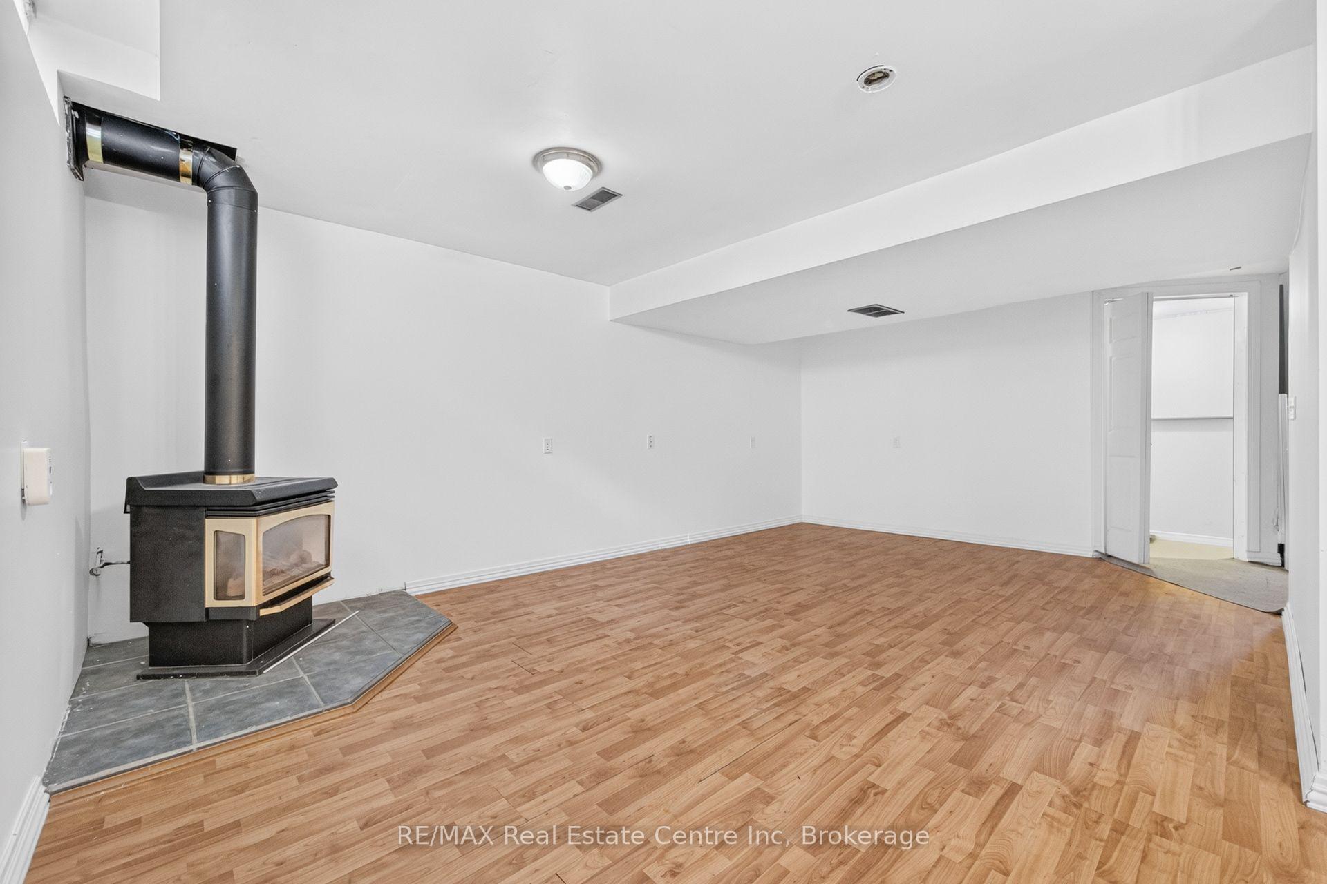 Photo 39 of Unit 86, 129 Victoria Road N, Guelph, Grange Road — HOMEH