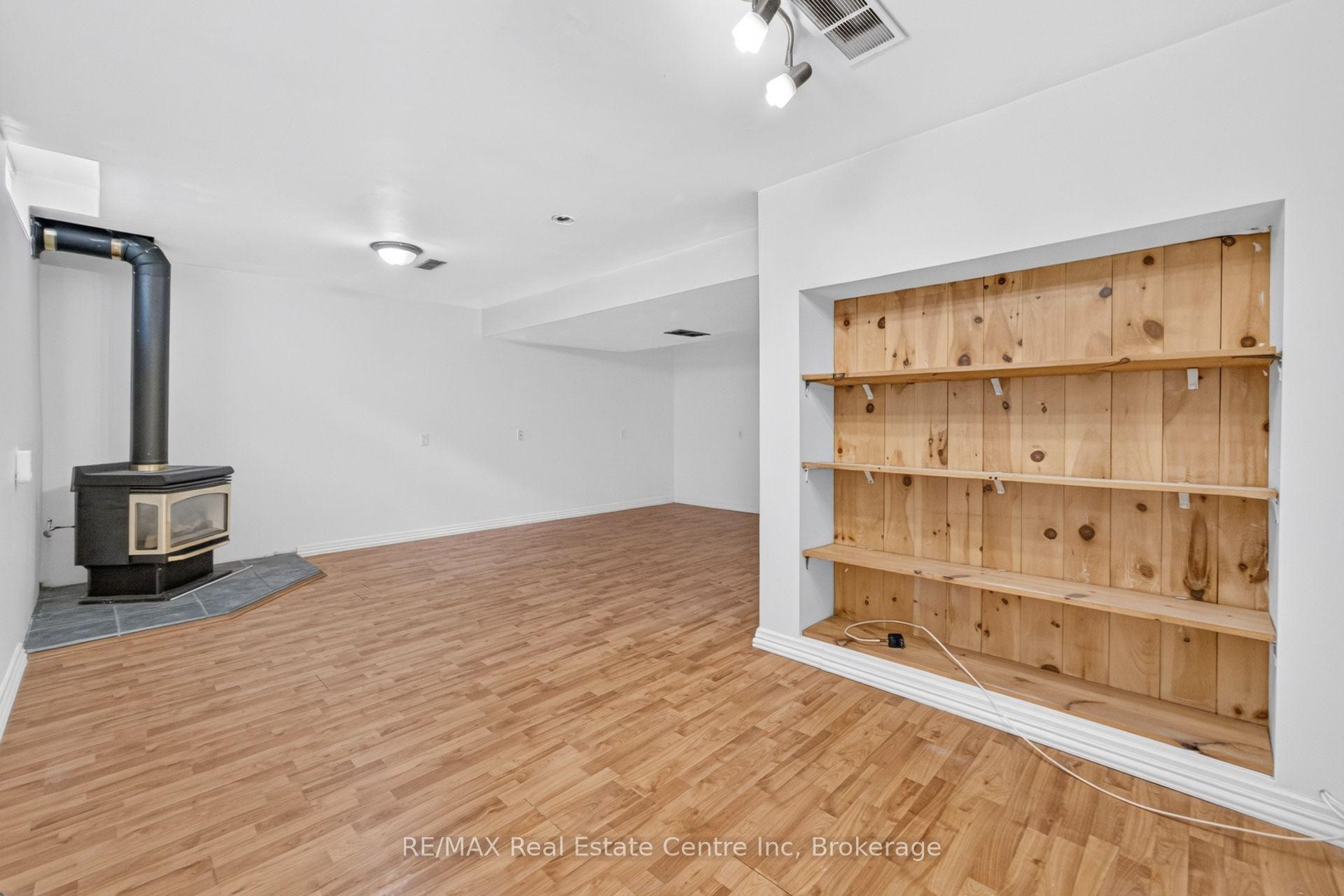 Photo 40 of Unit 86, 129 Victoria Road N, Guelph, Grange Road — HOMEH