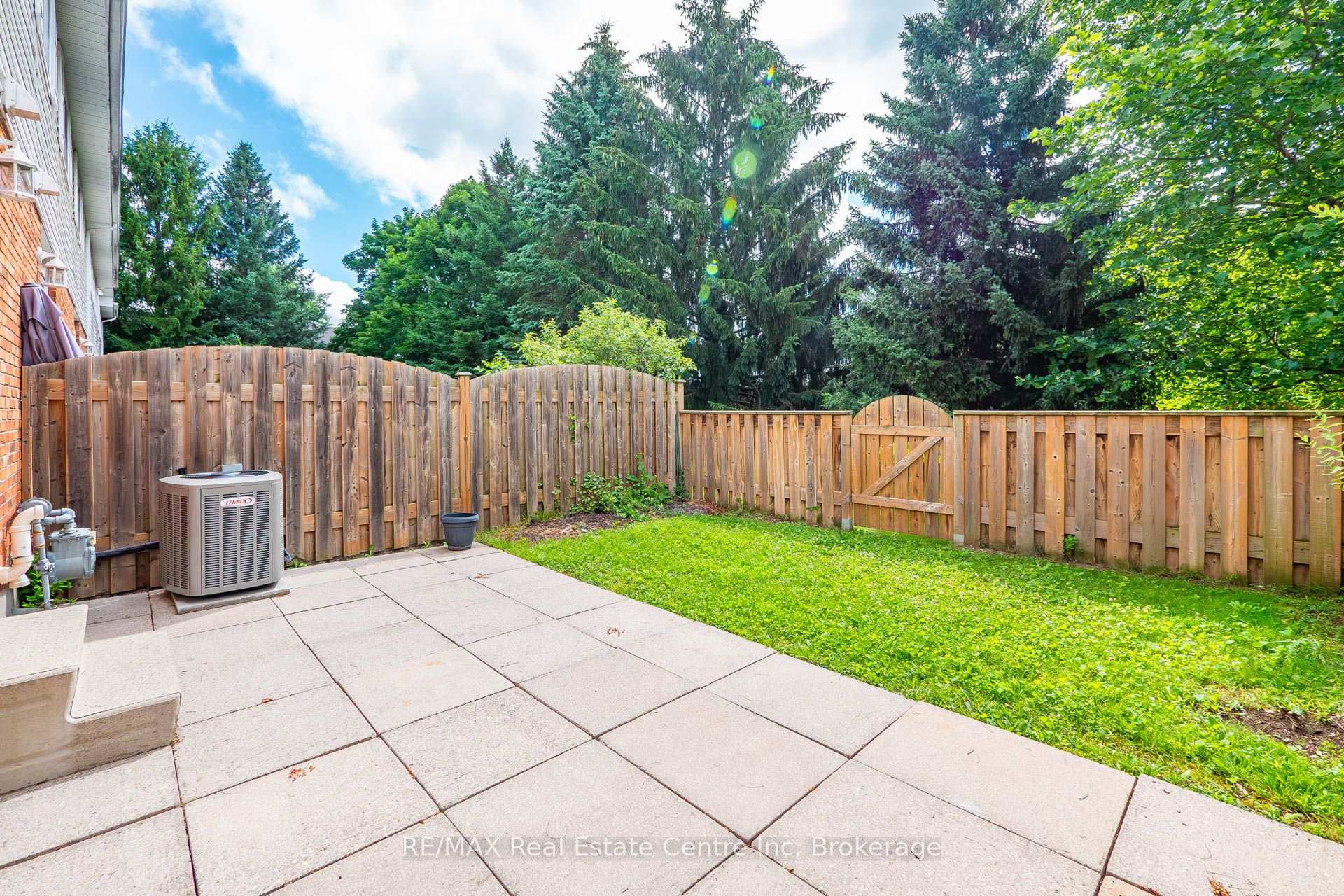 Photo 42 of Unit 86, 129 Victoria Road N, Guelph, Grange Road — HOMEH