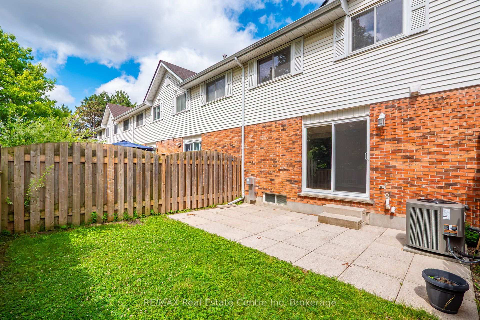 Photo 44 of Unit 86, 129 Victoria Road N, Guelph, Grange Road — HOMEH