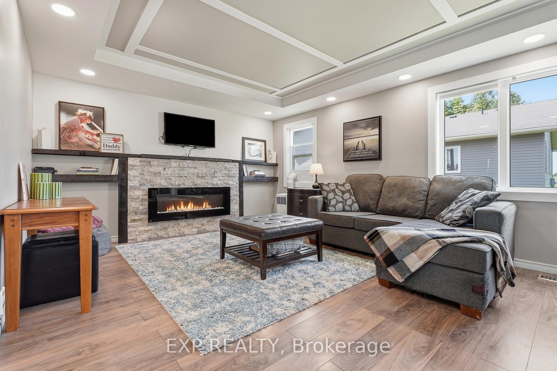 Photo 5 of 5775 Highway 23 Rr 2 Road, Minto — HOMEH