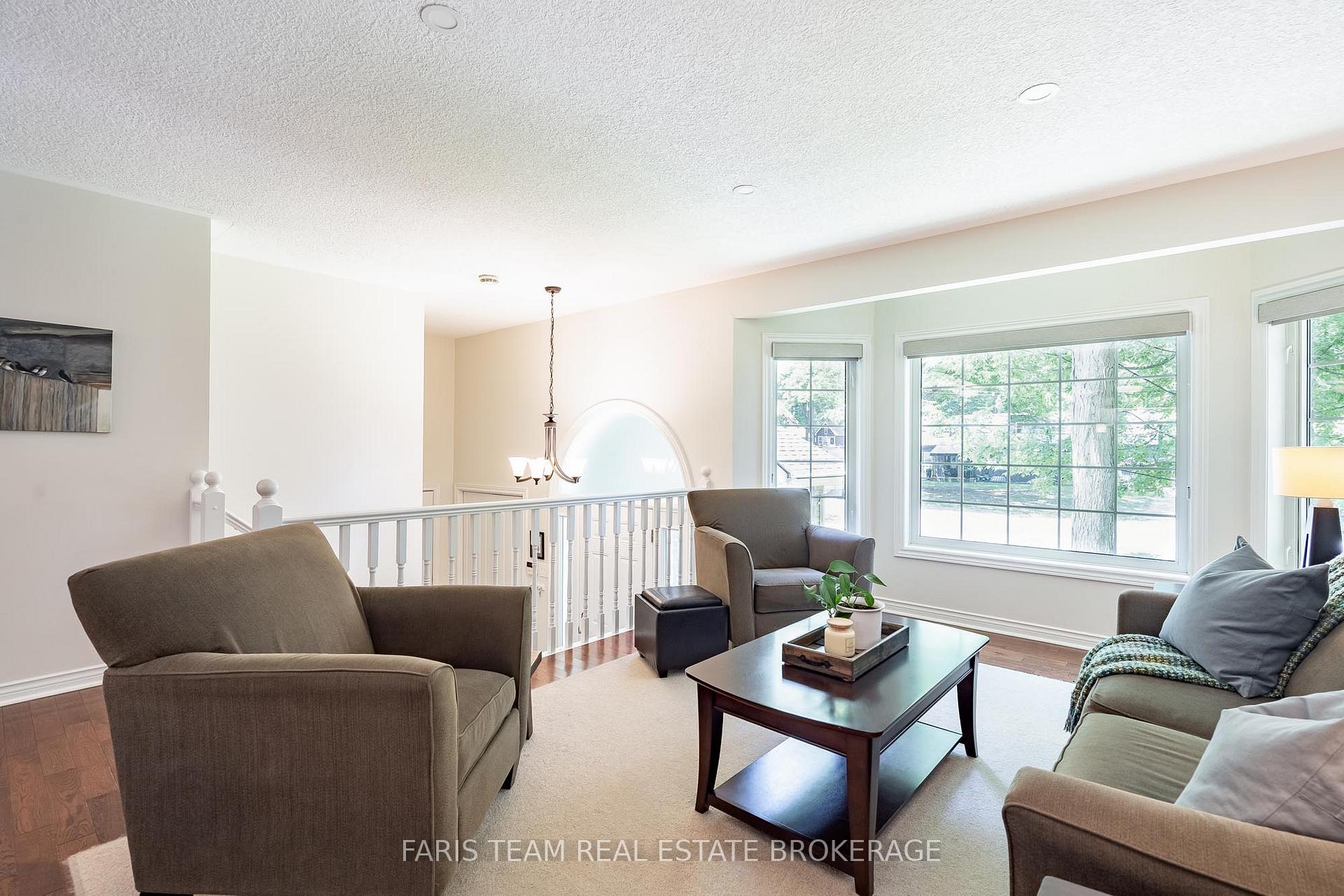 Photo 13 of 1183 Everton Road, Midland — HOMEH