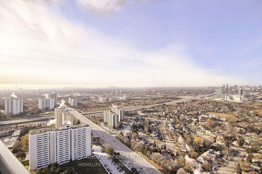 Photo 4 of Unit 3301, 32 Forest Manor Road, North York, Henry Farm — HOMEH