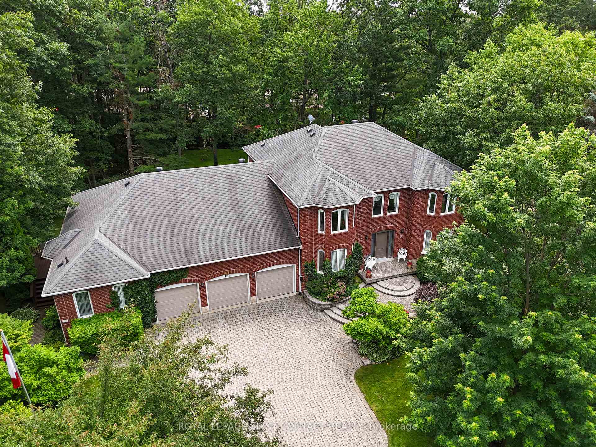 Photo 2 of 68 Alana Drive, Springwater, Centre Vespra — HOMEH