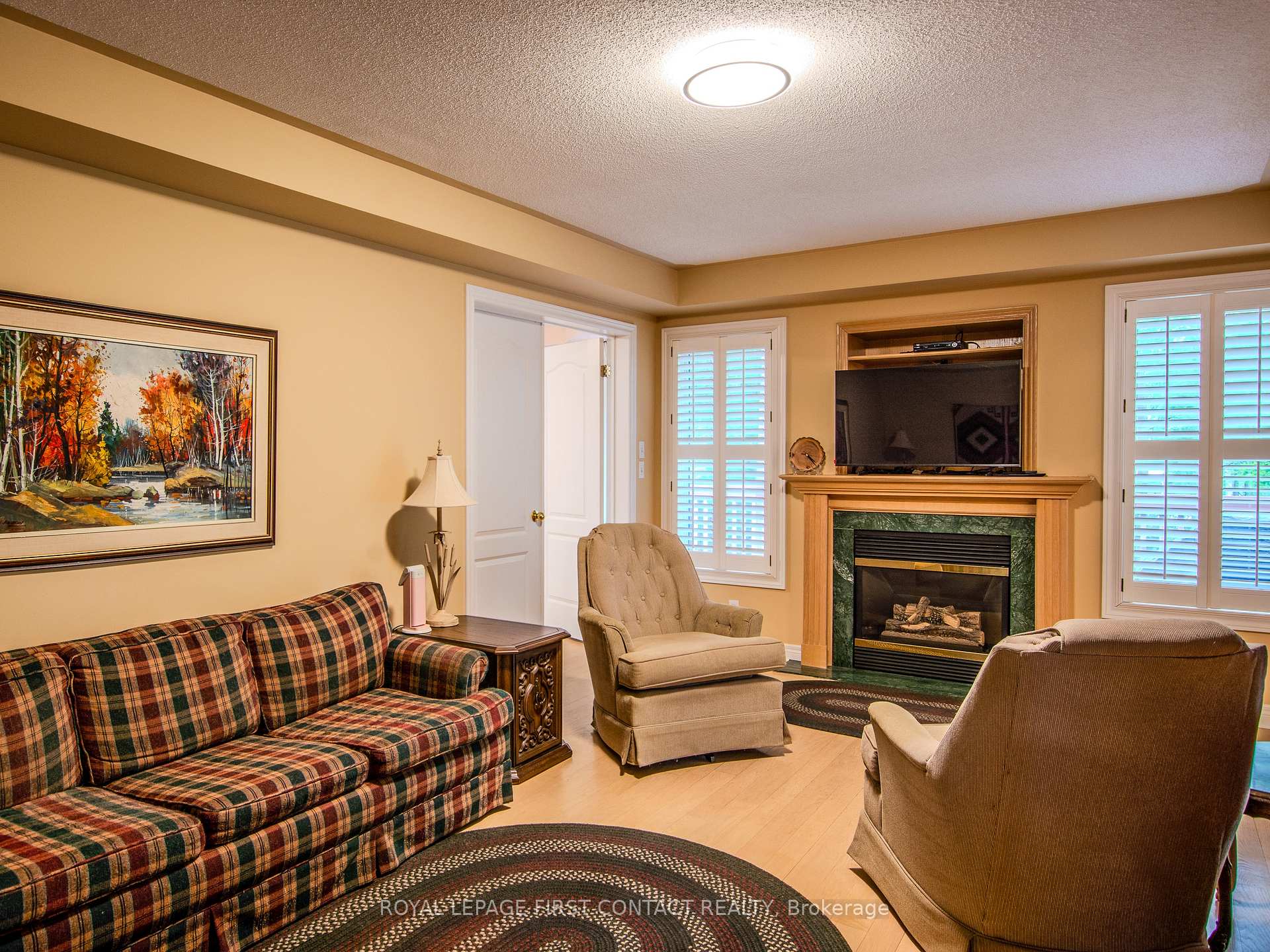 Photo 12 of 68 Alana Drive, Springwater, Centre Vespra — HOMEH
