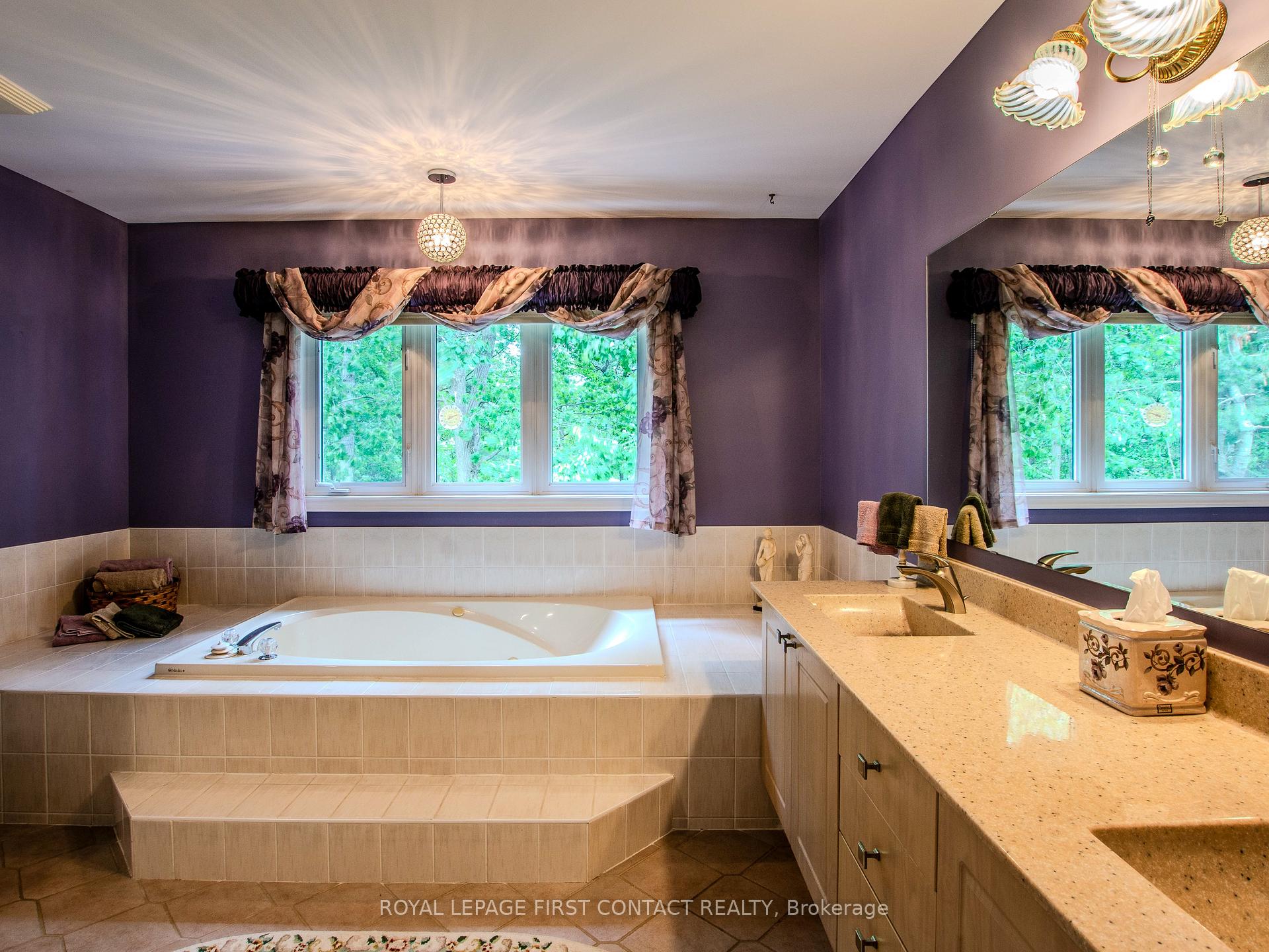 Photo 23 of 68 Alana Drive, Springwater, Centre Vespra — HOMEH