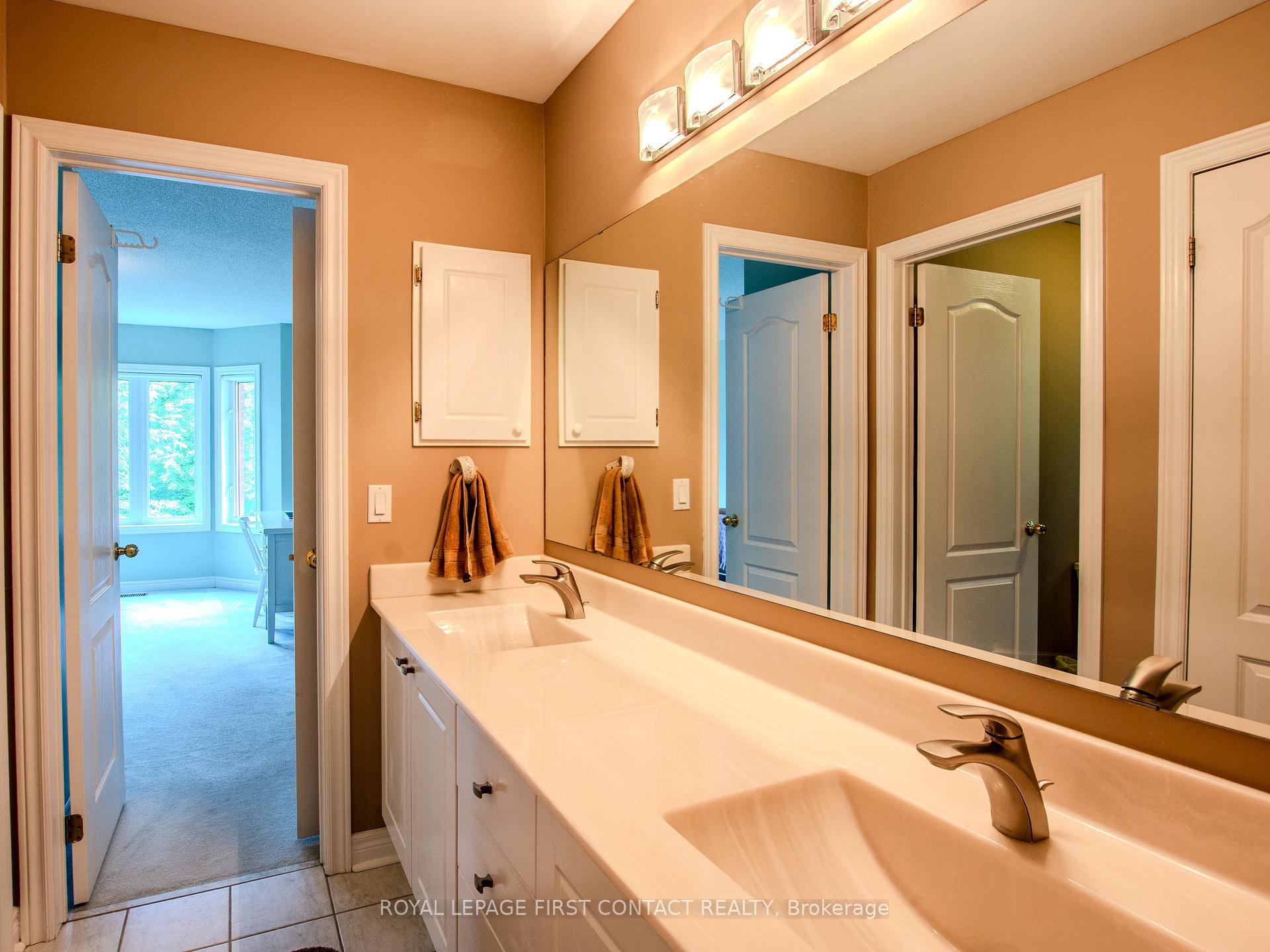 Photo 25 of 68 Alana Drive, Springwater, Centre Vespra — HOMEH