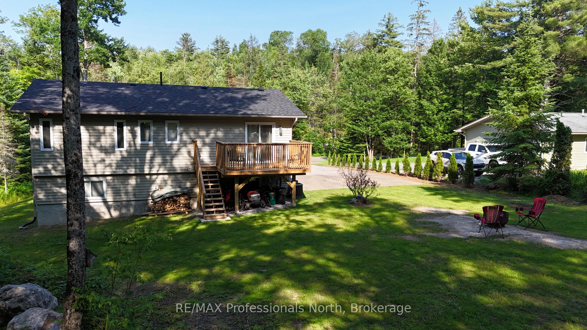 Photo 7 of 1036 Post Road, Bracebridge, Macaulay — HOMEH