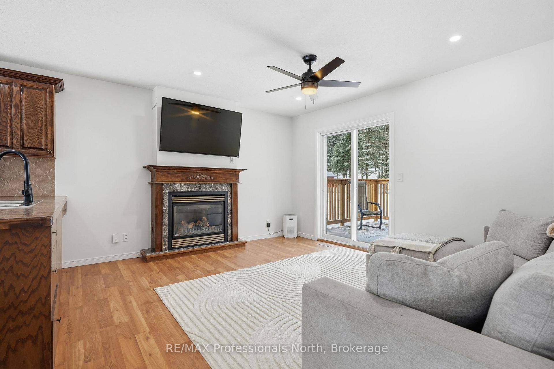 Photo 14 of 1036 Post Road, Bracebridge, Macaulay — HOMEH