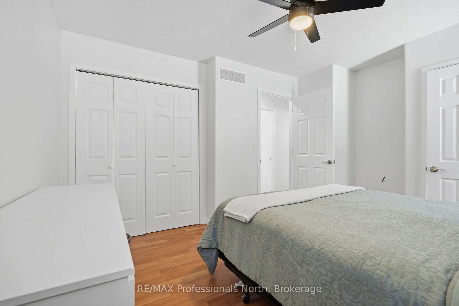 Photo 19 of 1036 Post Road, Bracebridge, Macaulay — HOMEH