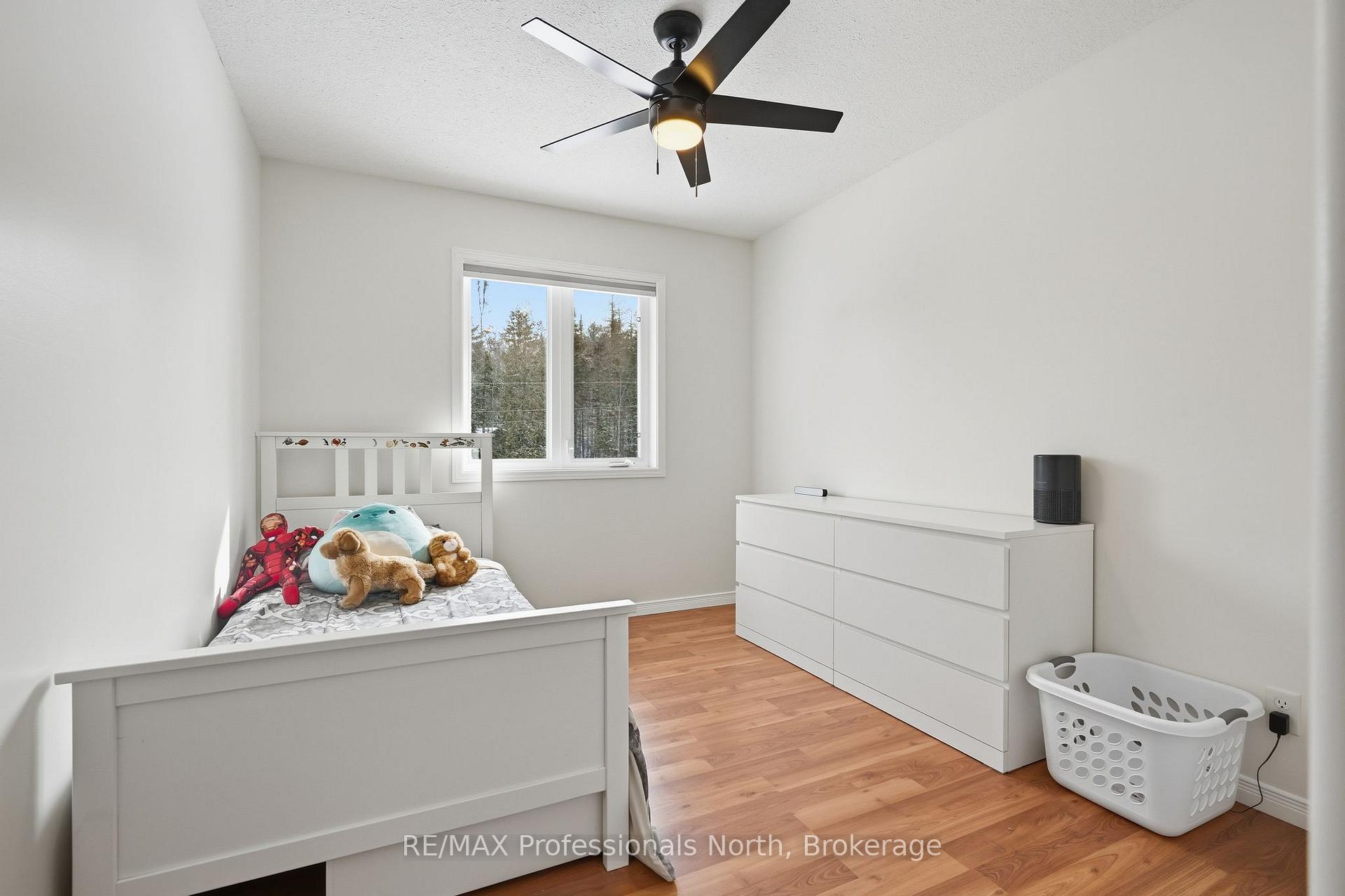 Photo 22 of 1036 Post Road, Bracebridge, Macaulay — HOMEH