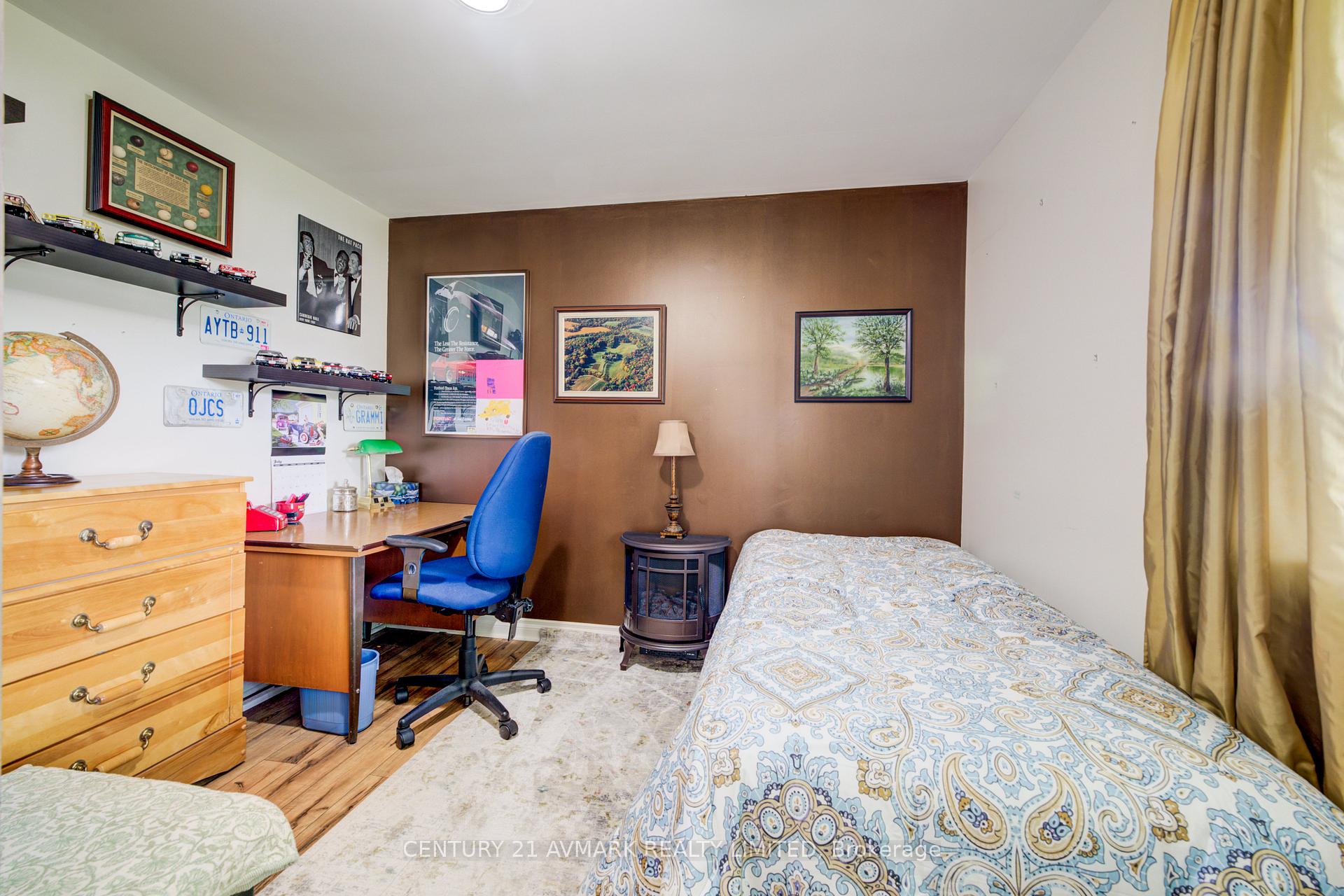 Photo 5 of 163 Lakeshore Road, St. Catharines, Lakeshore — HOMEH
