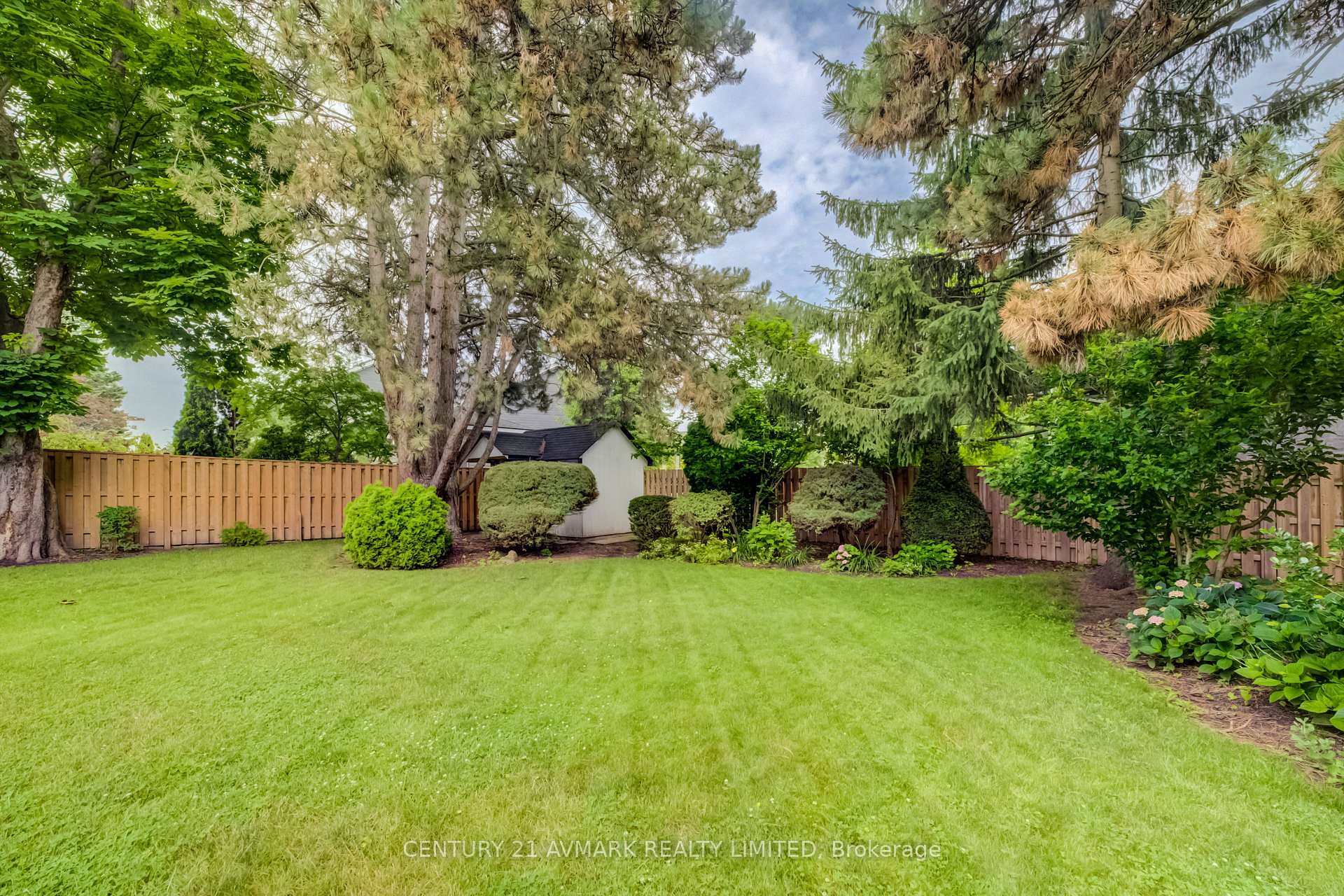 Photo 31 of 163 Lakeshore Road, St. Catharines, Lakeshore — HOMEH