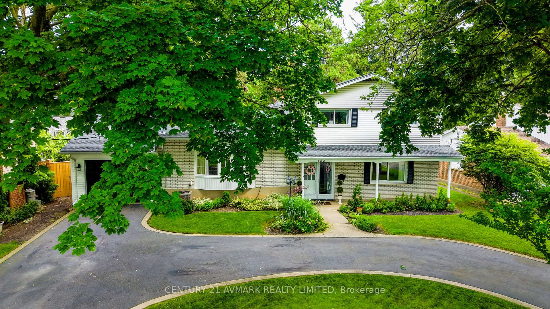 Photo 35 of 163 Lakeshore Road, St. Catharines, Lakeshore — HOMEH