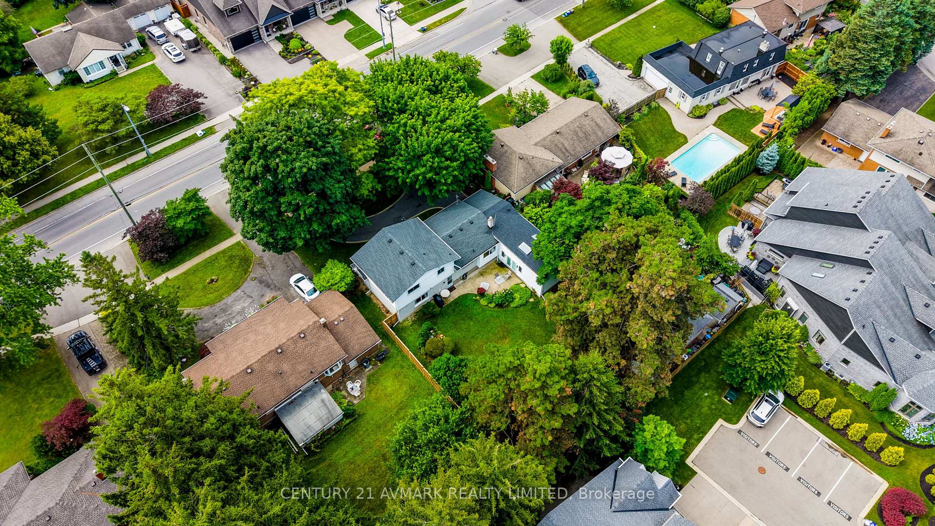 Photo 40 of 163 Lakeshore Road, St. Catharines, Lakeshore — HOMEH