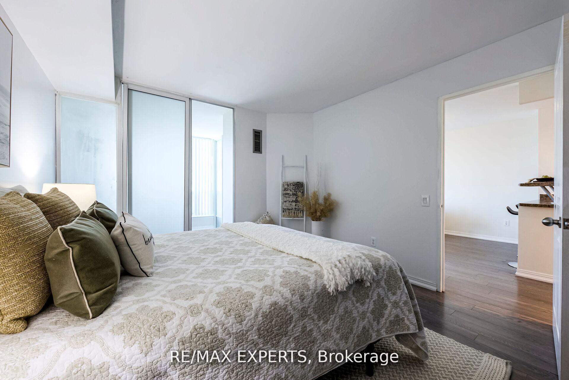 Photo 28 of Unit 1006, 942 Yonge Street, Toronto, The Annex — HOMEH
