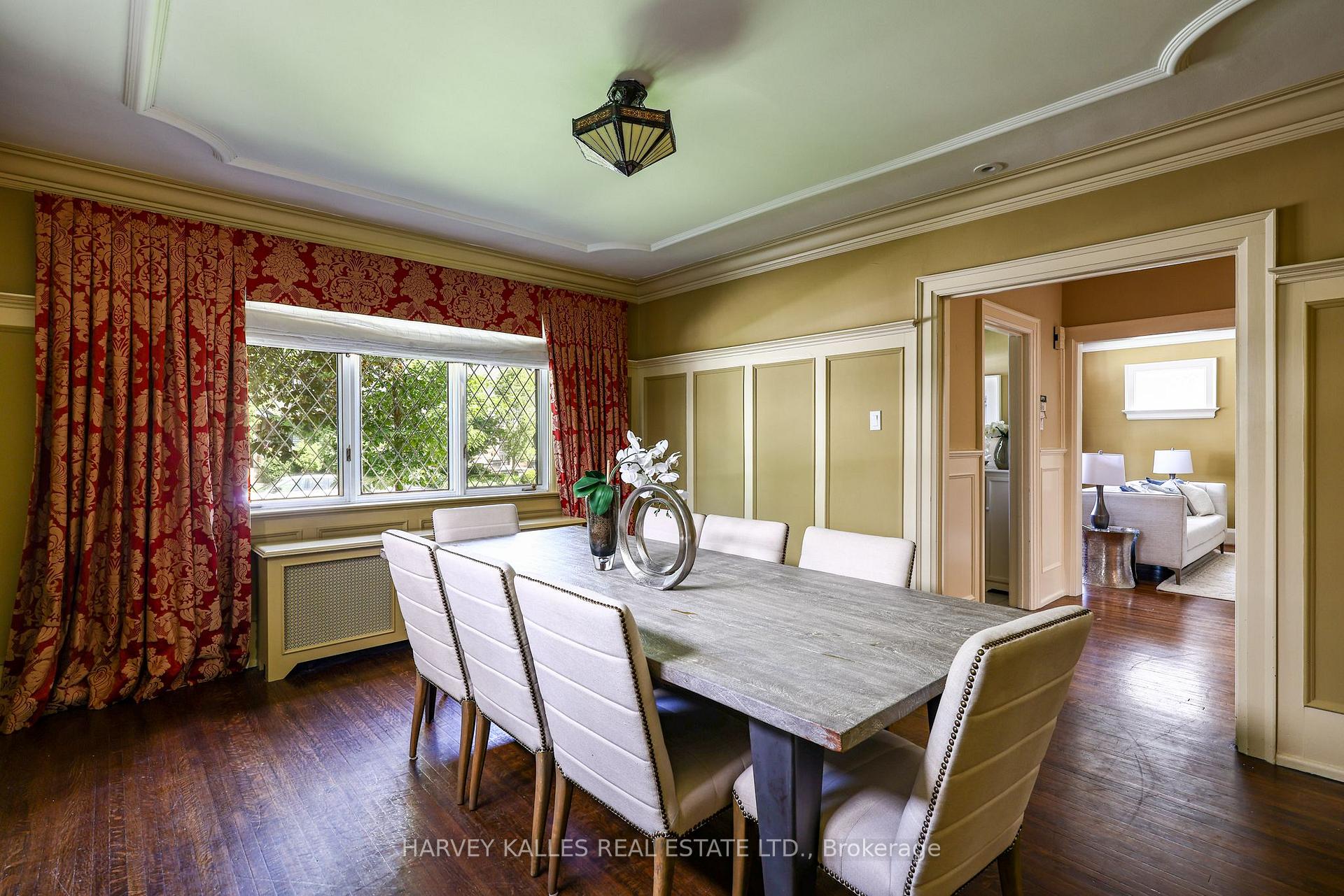 Photo 9 of 127 Strathallan Boulevard, Toronto, Lawrence Park South — HOMEH