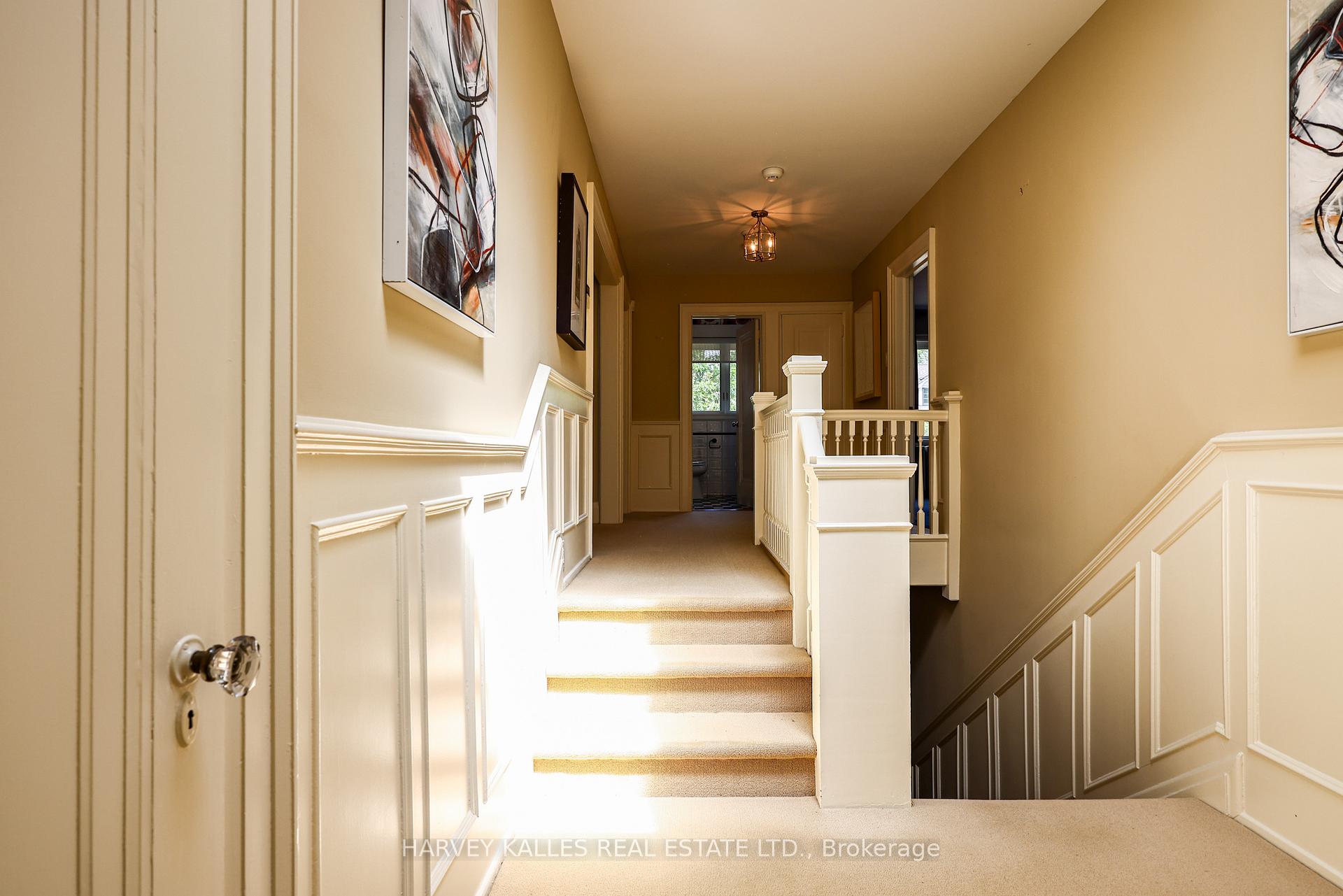 Photo 22 of 127 Strathallan Boulevard, Toronto, Lawrence Park South — HOMEH