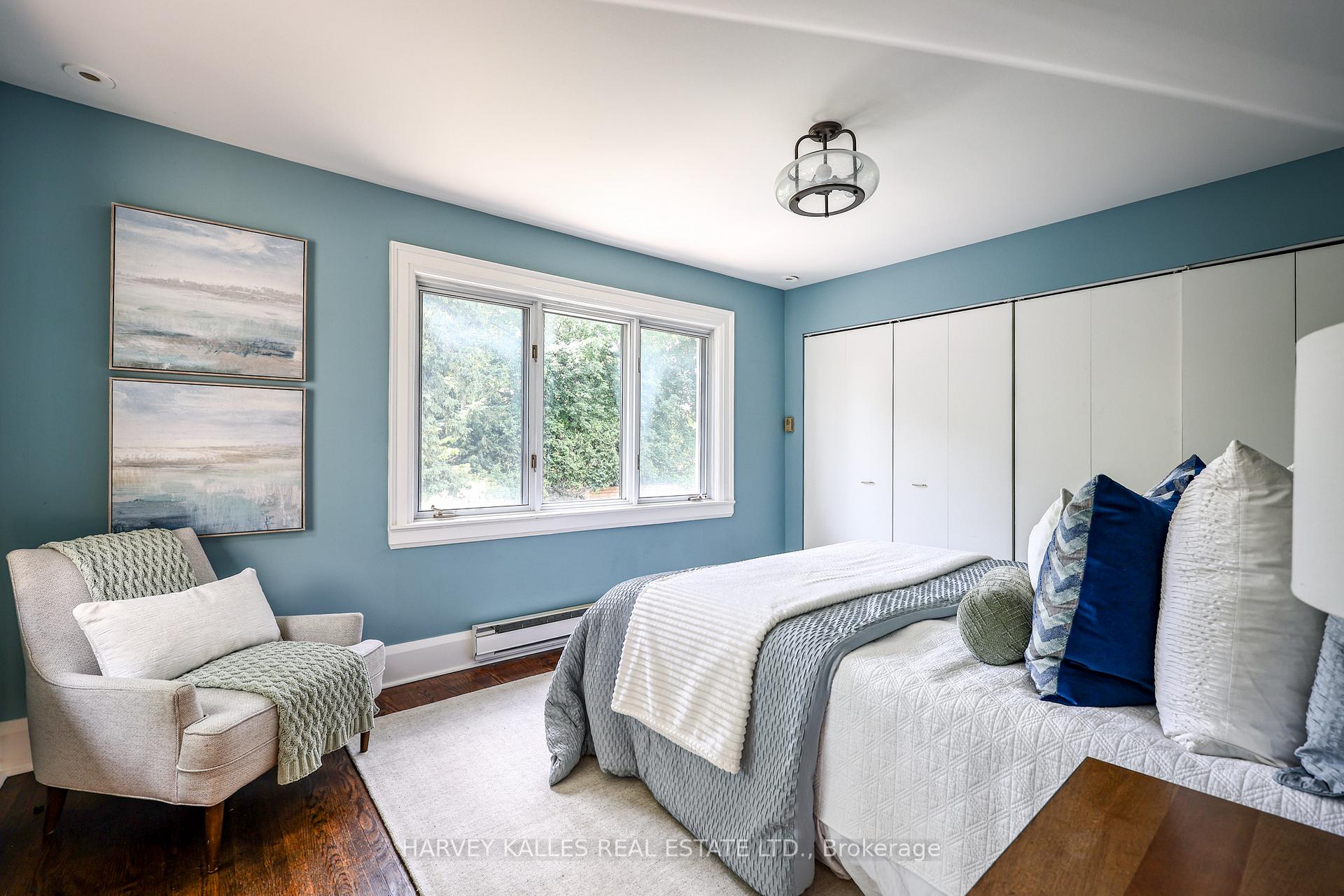Photo 25 of 127 Strathallan Boulevard, Toronto, Lawrence Park South — HOMEH
