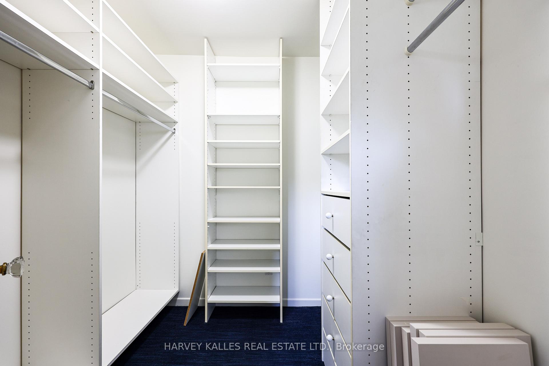 Photo 28 of 127 Strathallan Boulevard, Toronto, Lawrence Park South — HOMEH