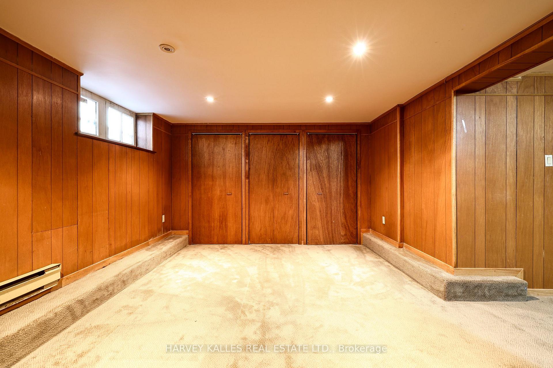 Photo 41 of 127 Strathallan Boulevard, Toronto, Lawrence Park South — HOMEH