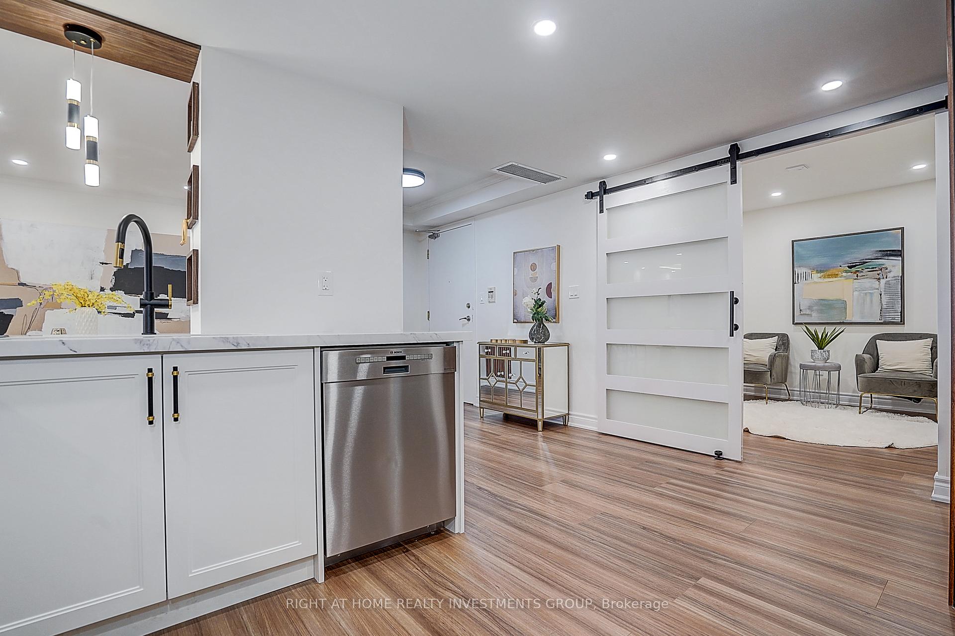 Photo 25 of Unit 511, 89 Skymark Drive, North York, Hillcrest Village — HOMEH