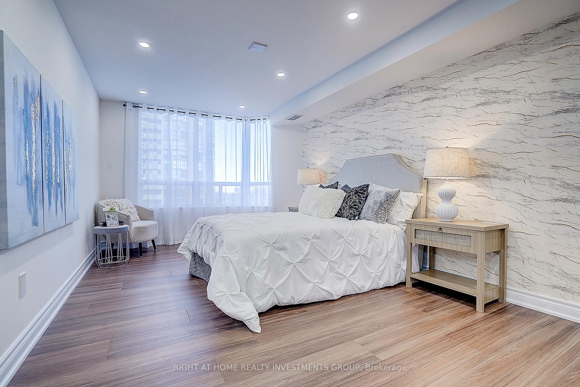 Photo 32 of Unit 511, 89 Skymark Drive, North York, Hillcrest Village — HOMEH