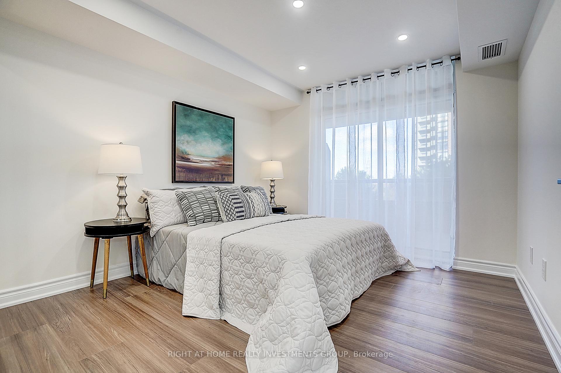 Photo 38 of Unit 511, 89 Skymark Drive, North York, Hillcrest Village — HOMEH