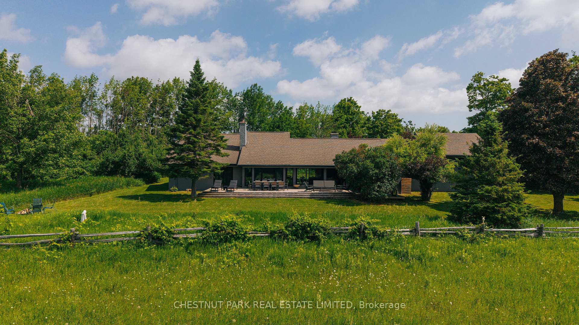 Photo 29 of 2726 10 Nottawasaga Concession S, Clearview, Rural Clearview — HOMEH