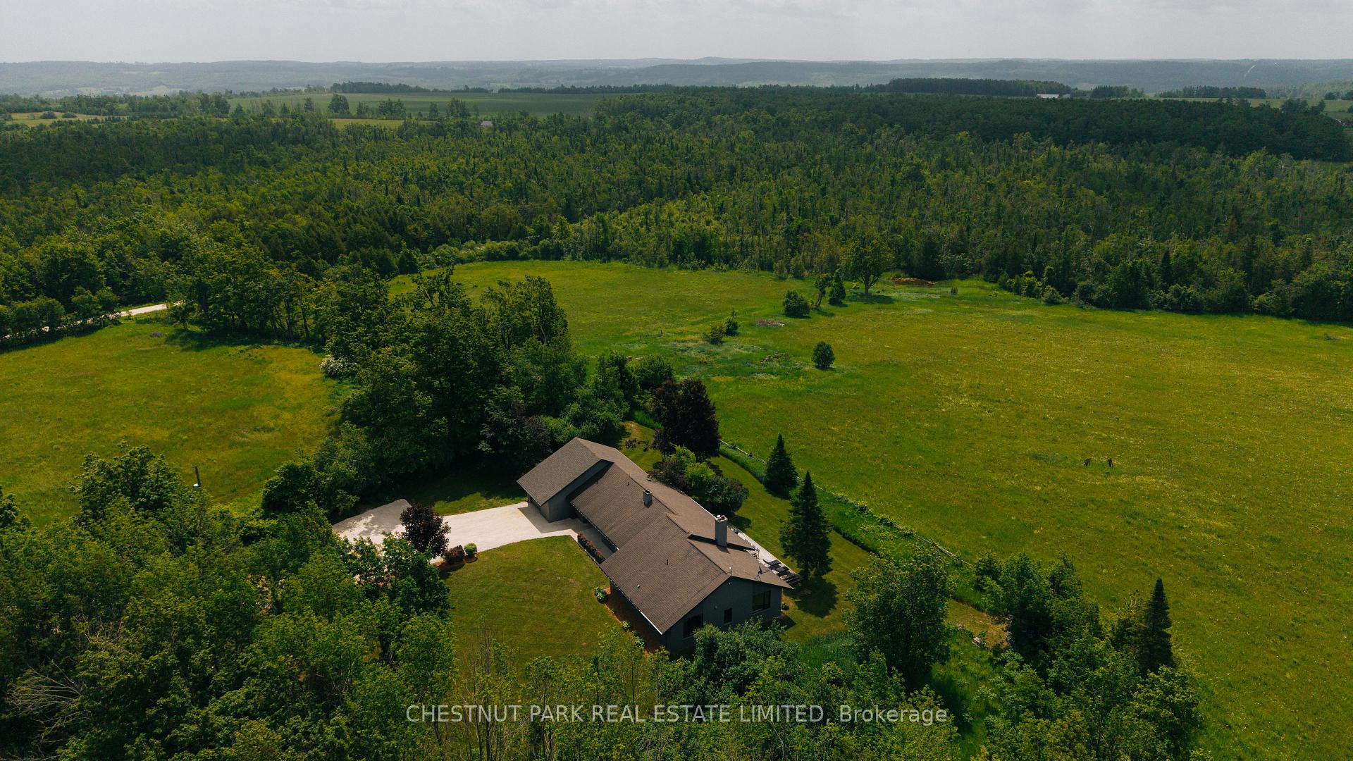 Photo 39 of 2726 10 Nottawasaga Concession S, Clearview, Rural Clearview — HOMEH