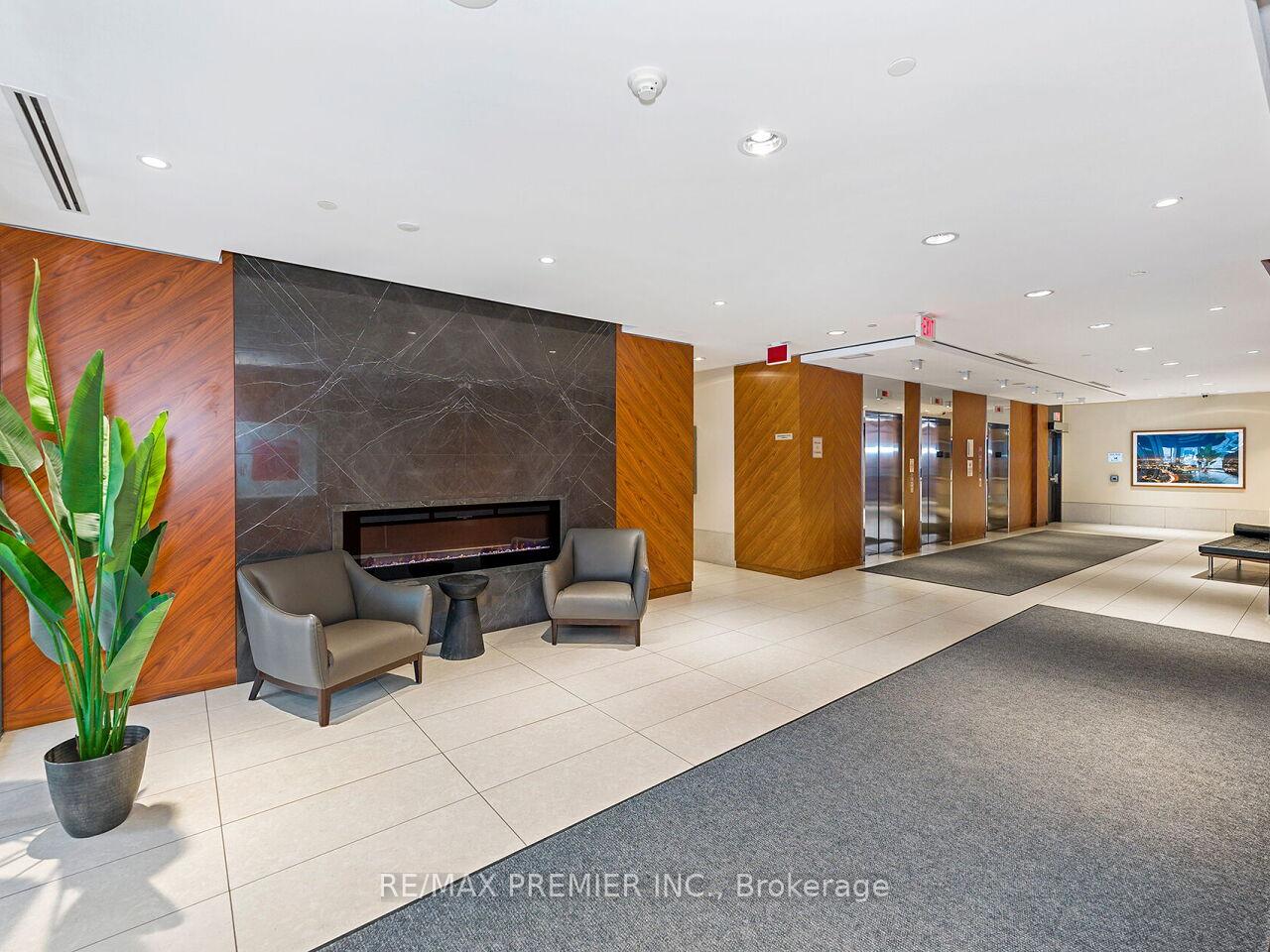 Photo 4 of Unit 609, 9 Valhalla Inn Road, Etobicoke, Islington-City Centre West — HOMEH