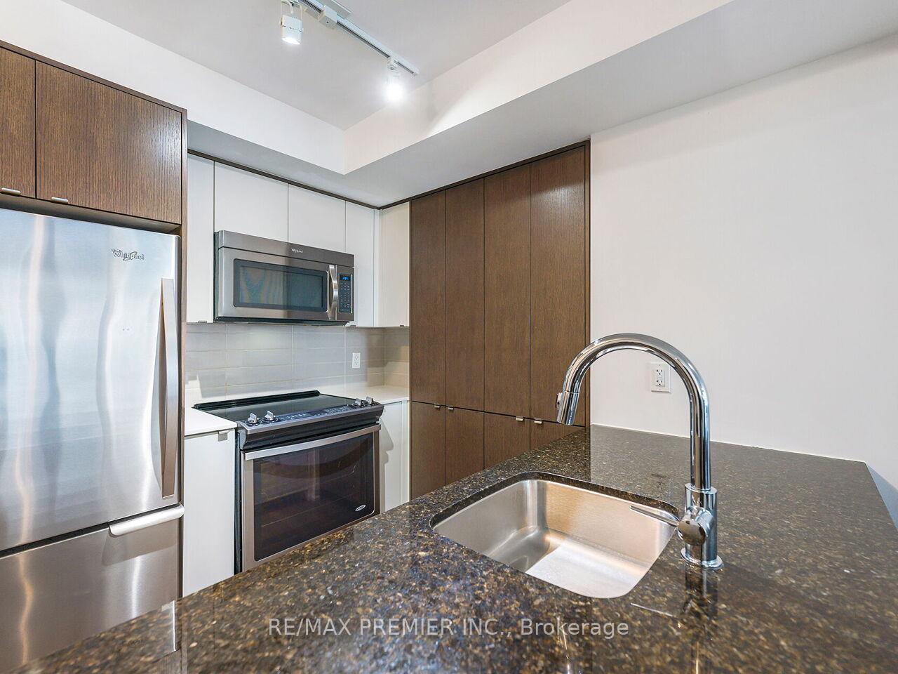 Photo 11 of Unit 609, 9 Valhalla Inn Road, Etobicoke, Islington-City Centre West — HOMEH