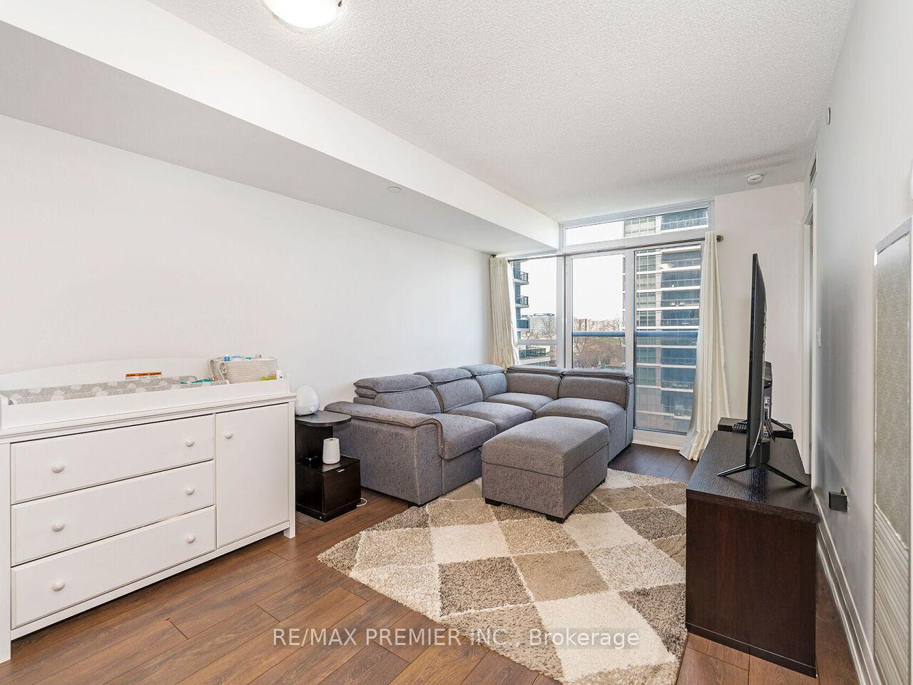 Photo 16 of Unit 609, 9 Valhalla Inn Road, Etobicoke, Islington-City Centre West — HOMEH
