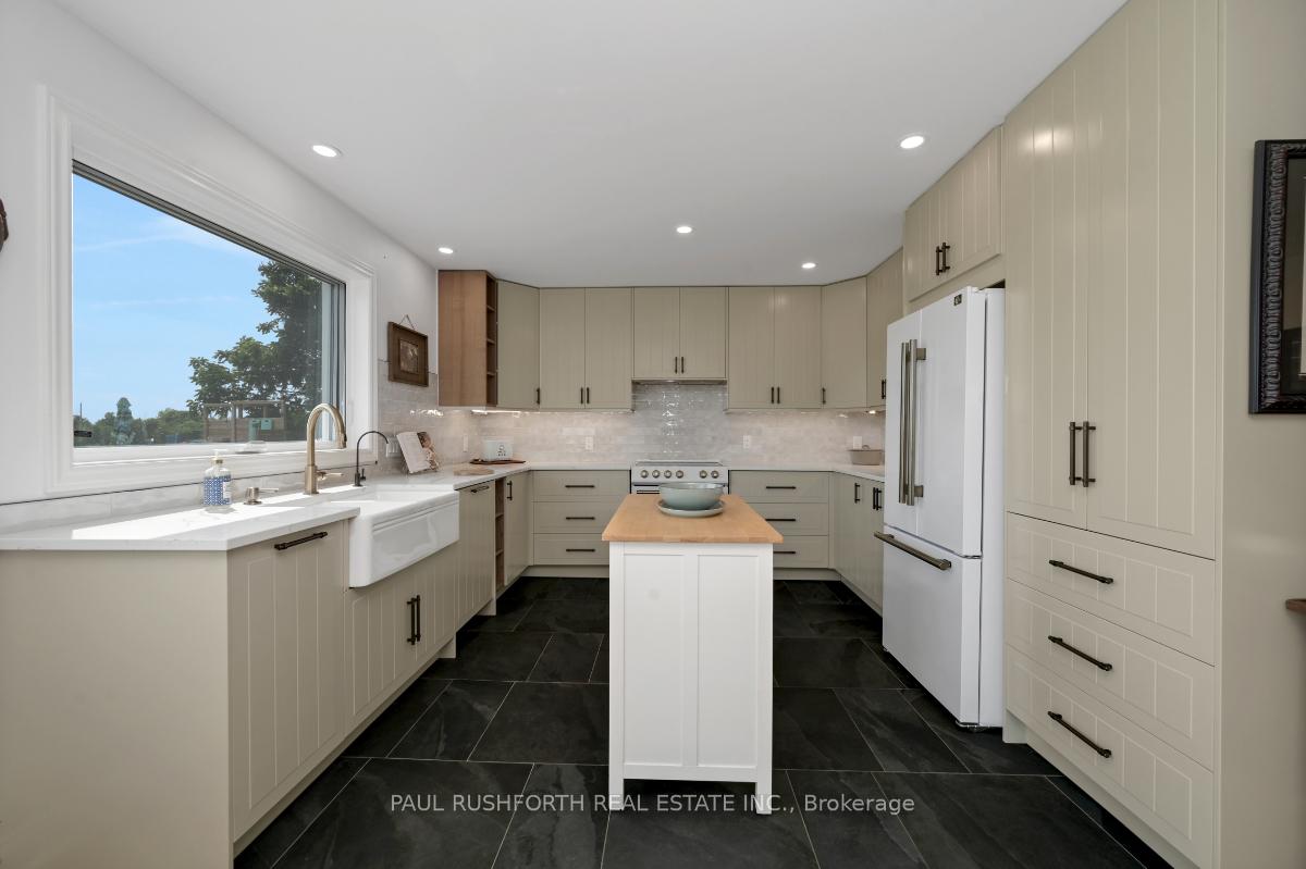 Photo 12 of 4153 Birchgrove Road, Ottawa, Sarsfield/Bearbrook — HOMEH