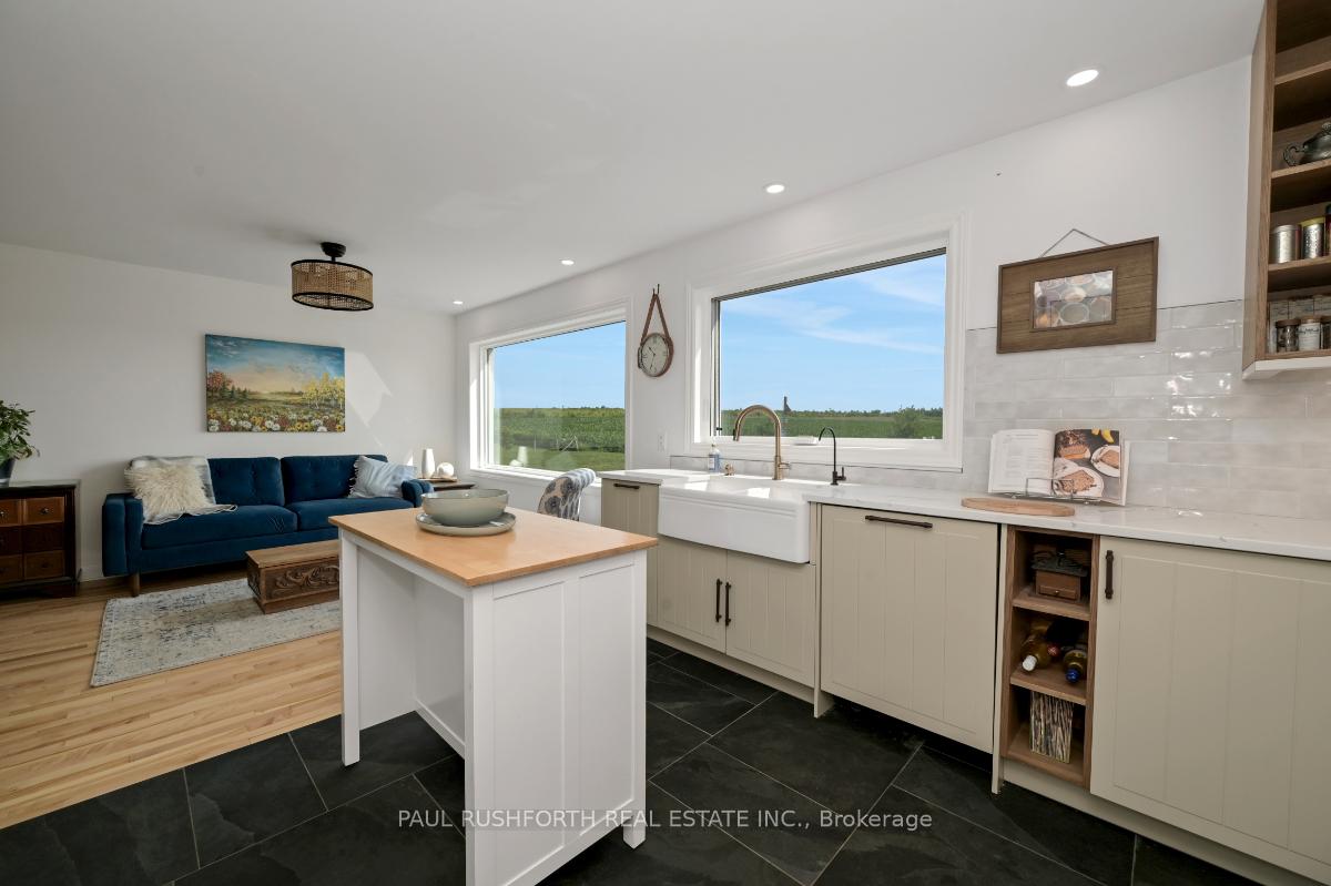 Photo 13 of 4153 Birchgrove Road, Ottawa, Sarsfield/Bearbrook — HOMEH