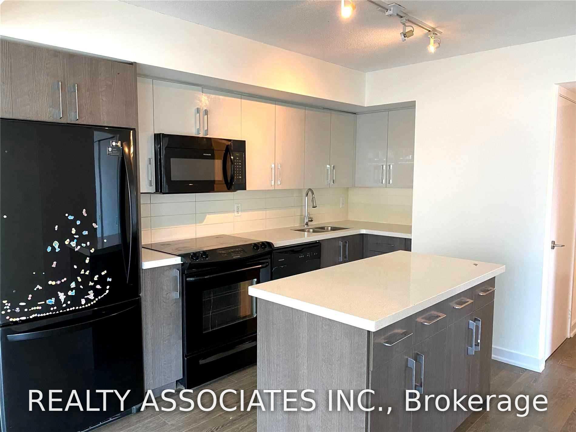 Photo 2 of Unit 504, 126 Simcoe Street, Toronto, Waterfront Communities — HOMEH