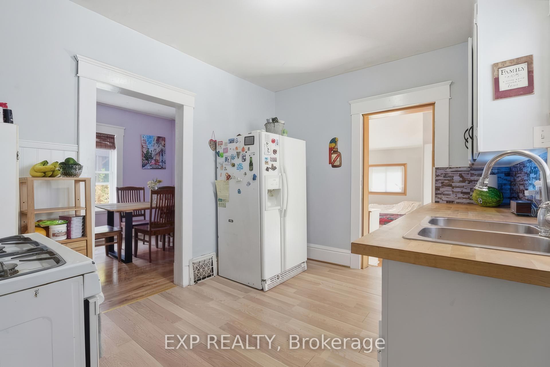 Photo 18 of 572 Downie Street, Stratford — HOMEH